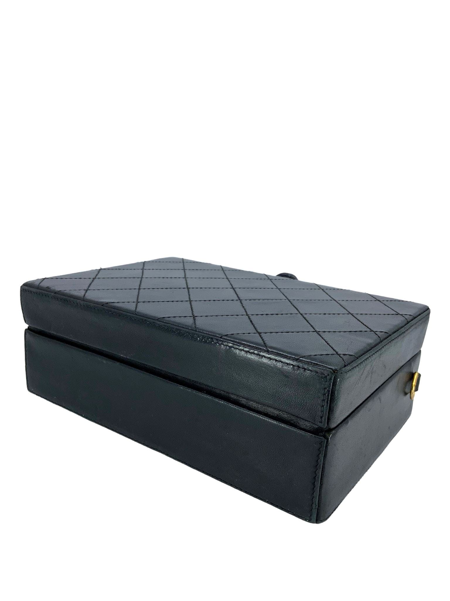 CHANEL Vintage Quilted Lambskin Box Bag