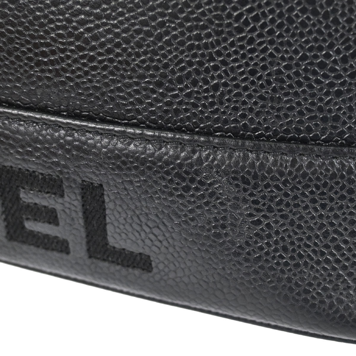 Chanel 1996 - 1997 Black Caviar Skin Shoulder Bag