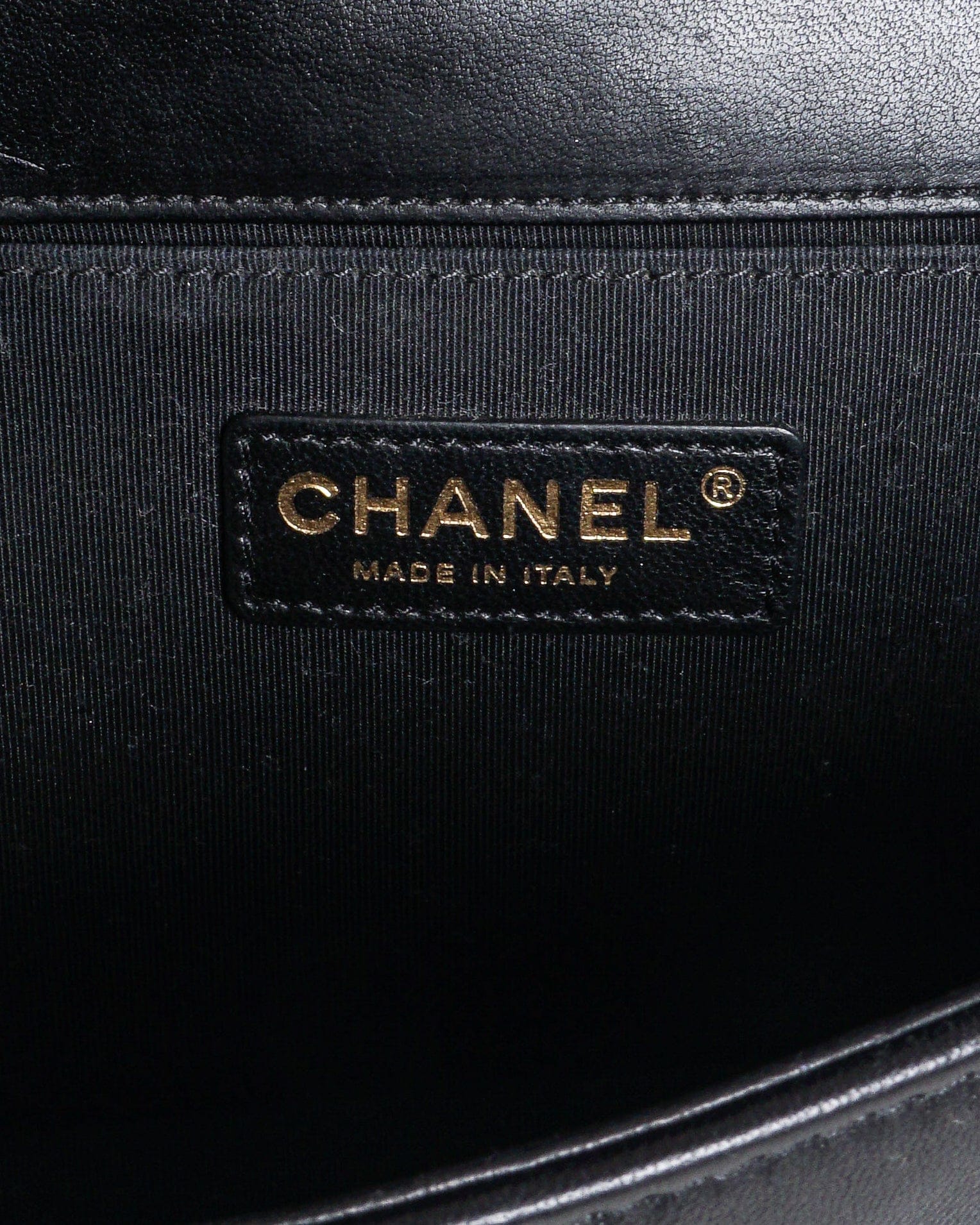 Chanel Boy Quilted Medium Shoulder Bag