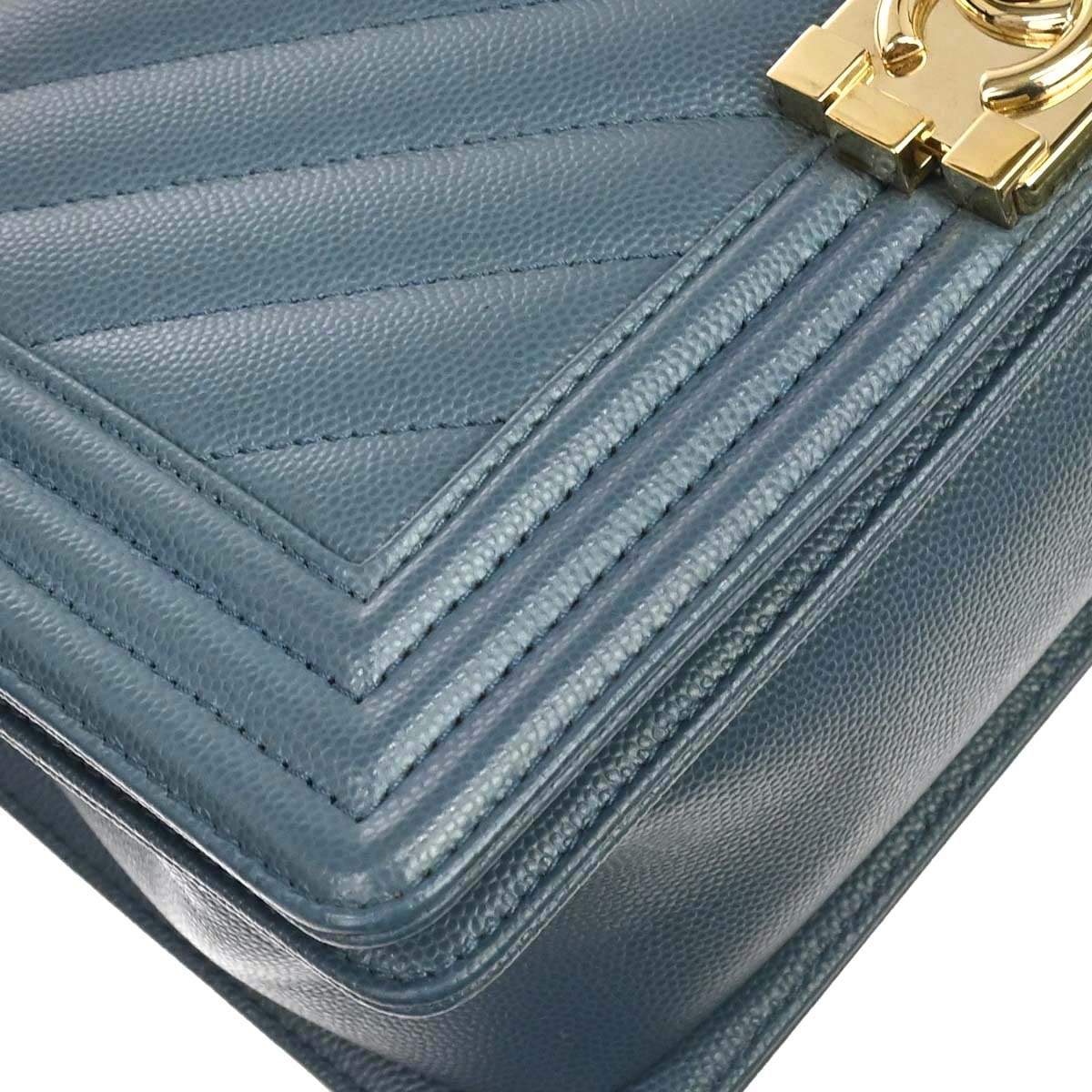 Chanel Boy Chanel 2018 Blue Caviar Skin Chevron Medium Shoulder Bag