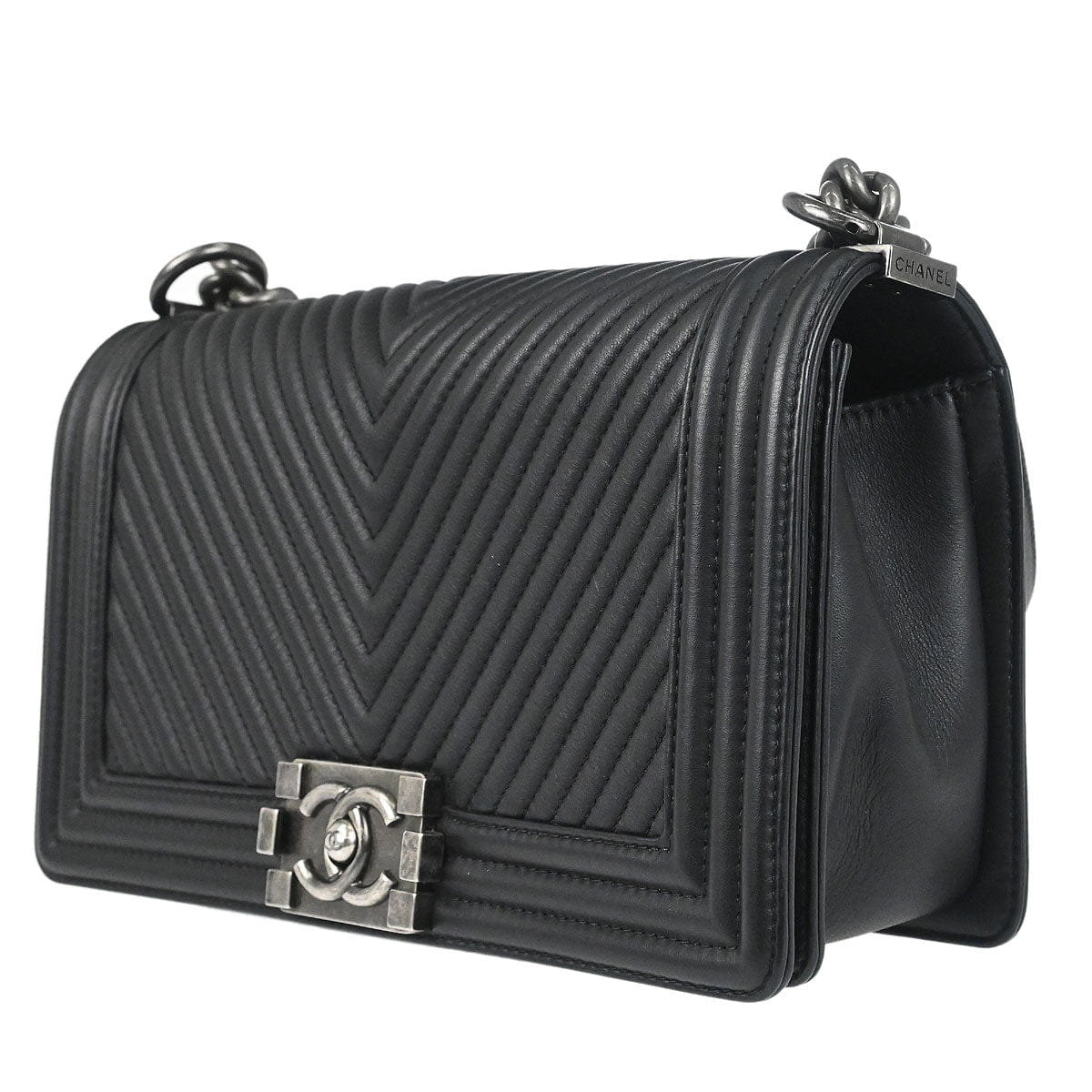 Chanel Boy Chanel 2014 Black Lambskin Chevron Medium Shoulder Bag