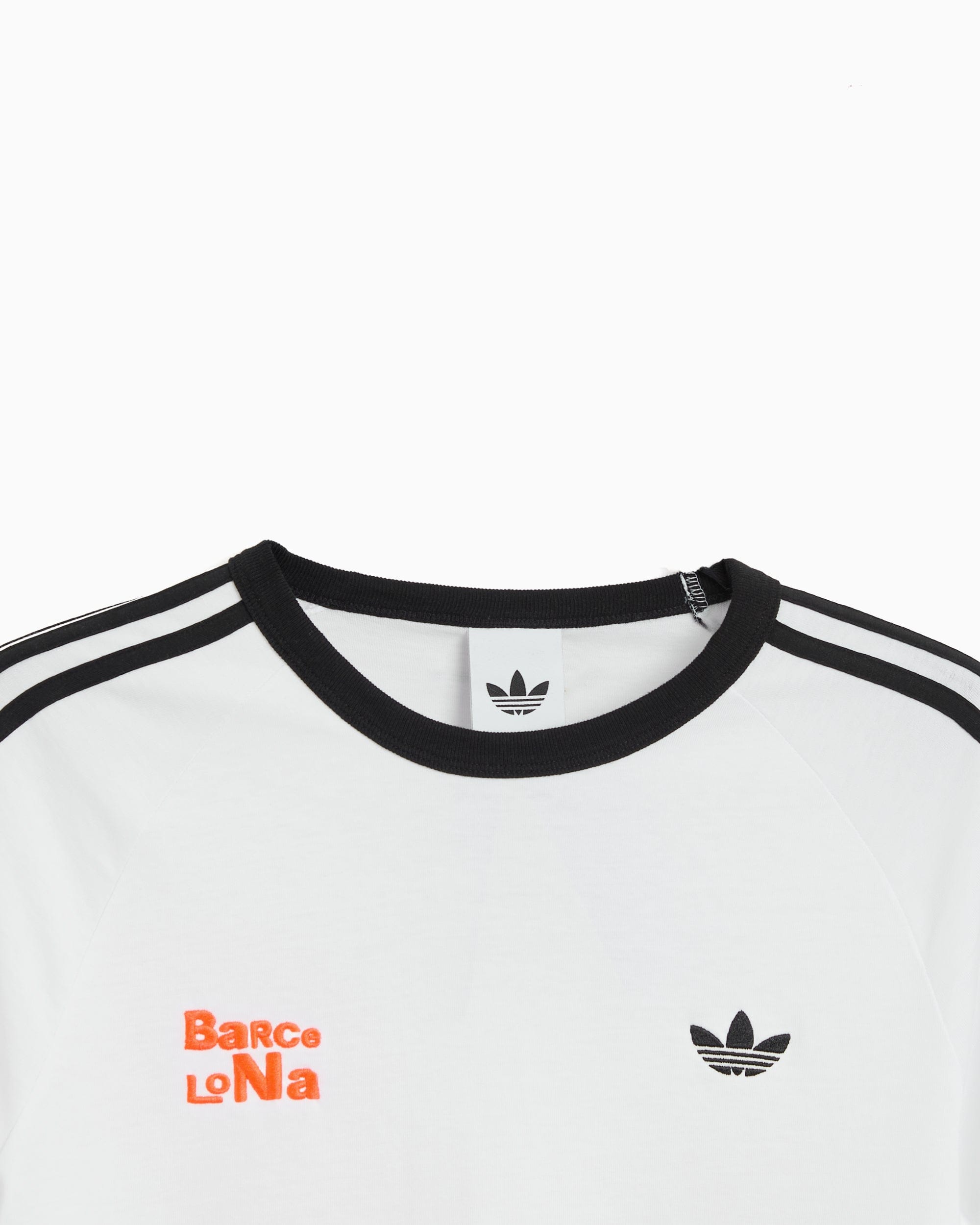 adidas Camiseta Relaxed de manga larga adidas Originals x Bad Bunny DtMF Tour Merch Barcelona para hombre