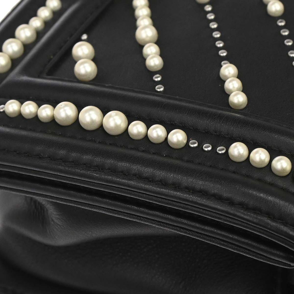 Chanel Boy Chanel 2019 Black Lambskin Costume Pearl Small Chain Shoulder Bag