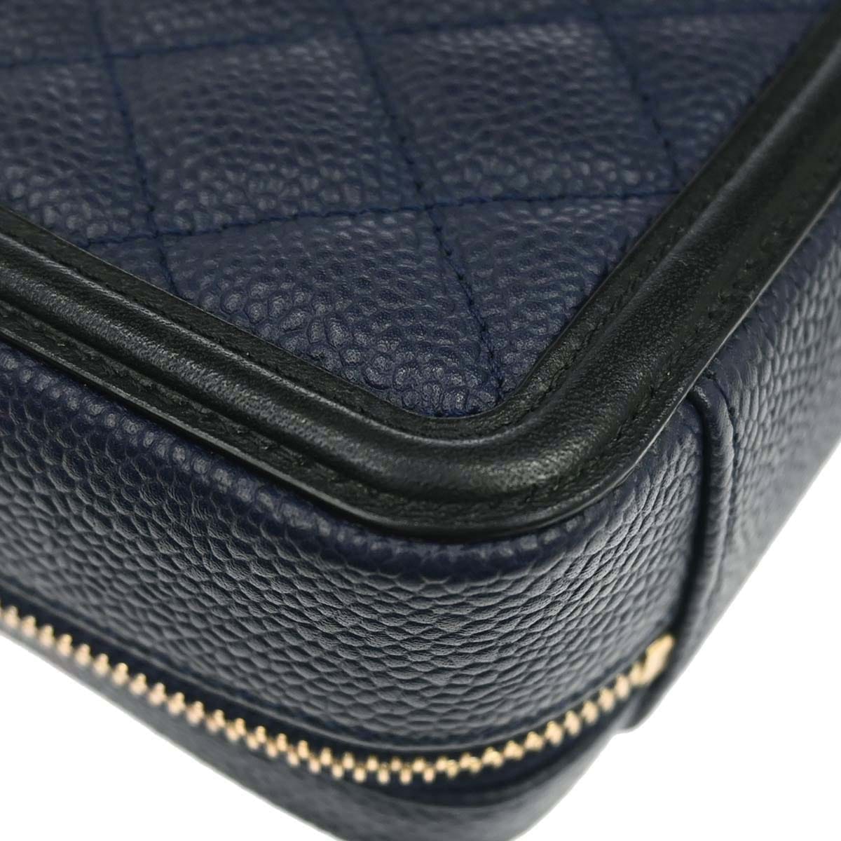 Chanel 2018 - 2019 Navy Caviar Skin Filigree Vanity Shoulder Bag