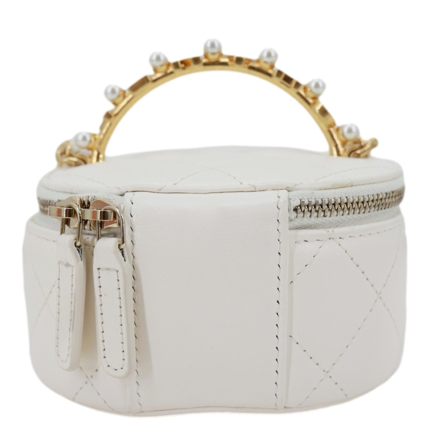 CHANEL Pearly Girl Round Quilted Lambskin Leather Top Handle Vanity Case With Chain White