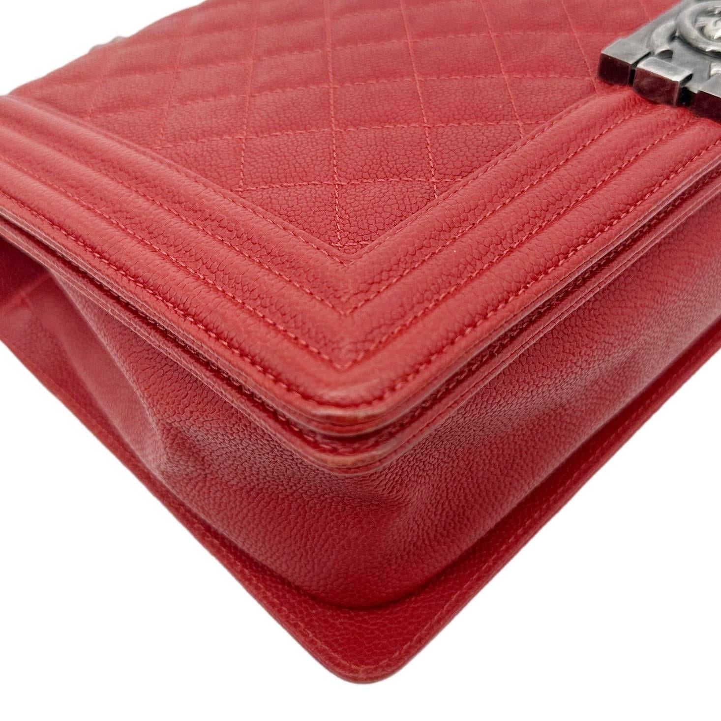 CHANEL Boy Flap New Medium Quilted Caviar Leather Chain Shoulder Bag Red