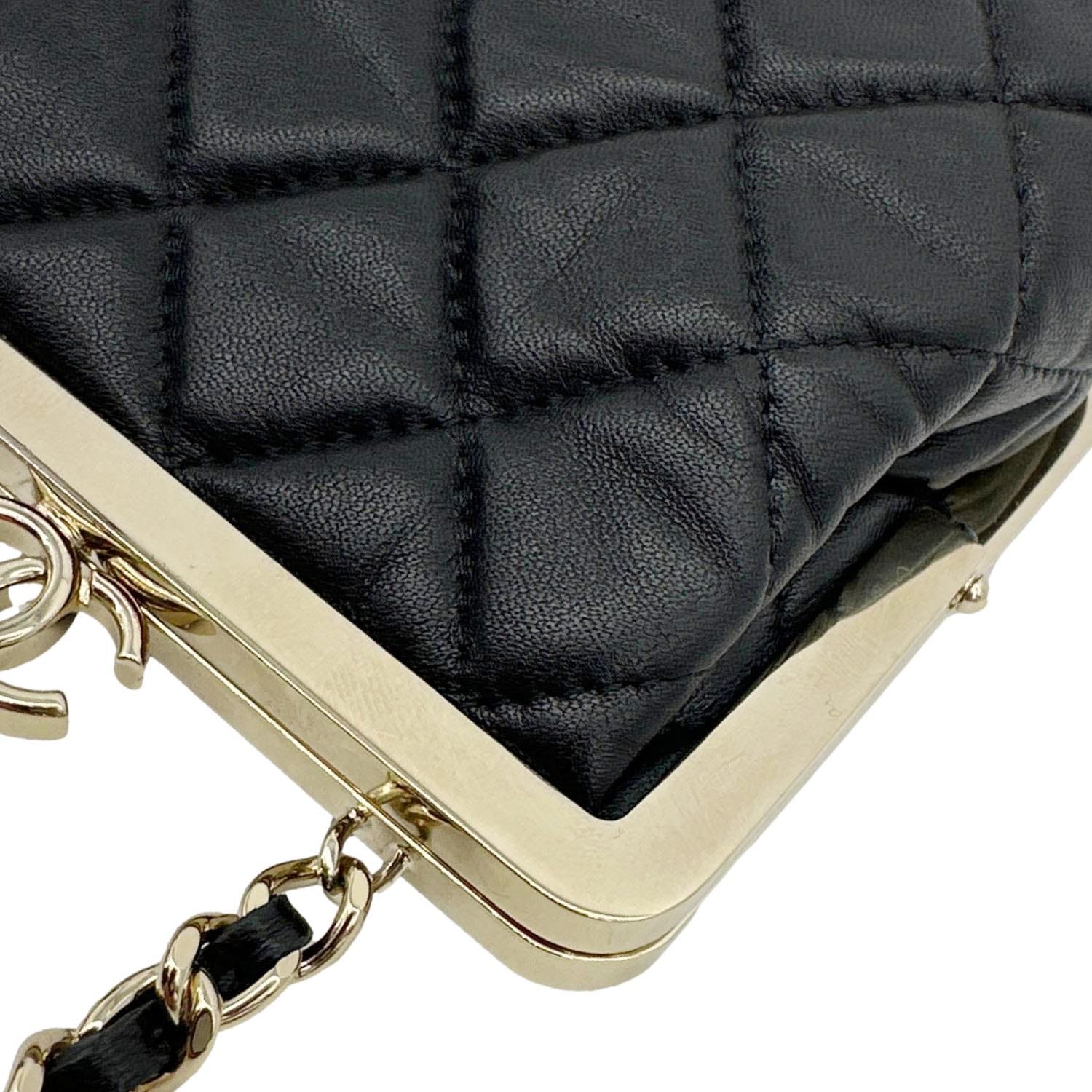 CHANEL Kisslock Logo Lambskin Quilted Leather Chain Clutch Shoulder Bag Black