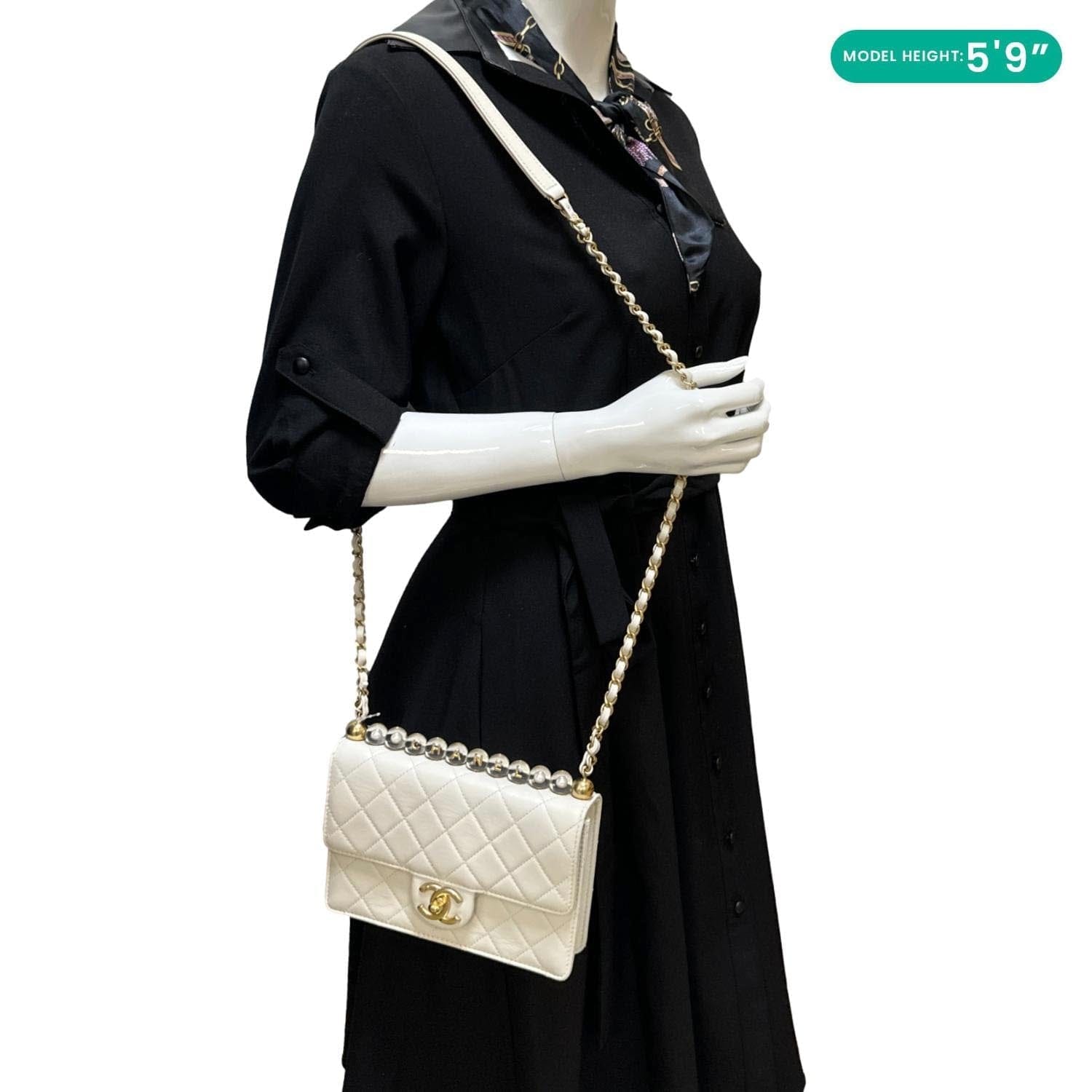 CHANEL Chic Pearls Flap Quilted Leather Shoulder Bag Off White