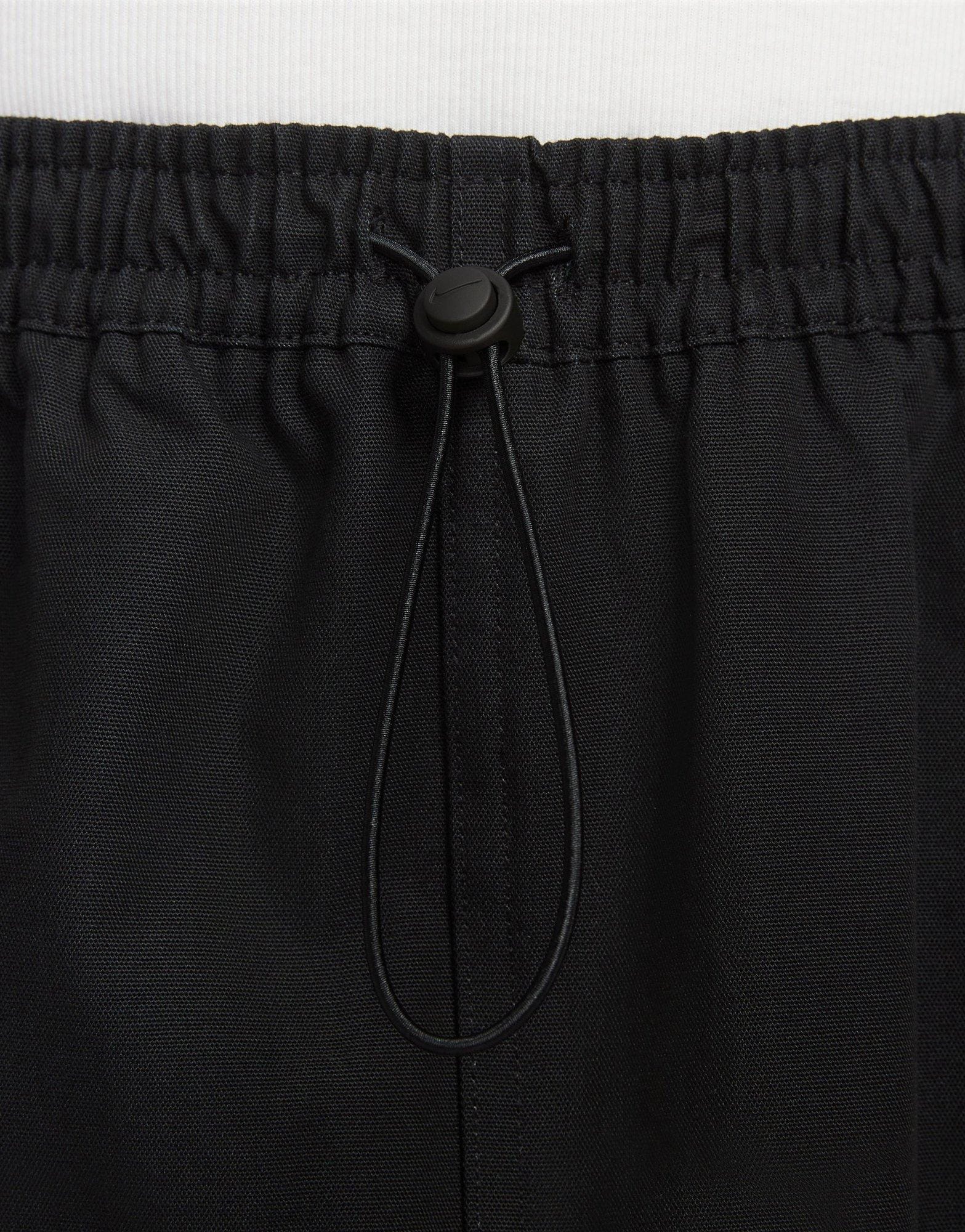 Nike Sportswear Loose Cargo Skirt