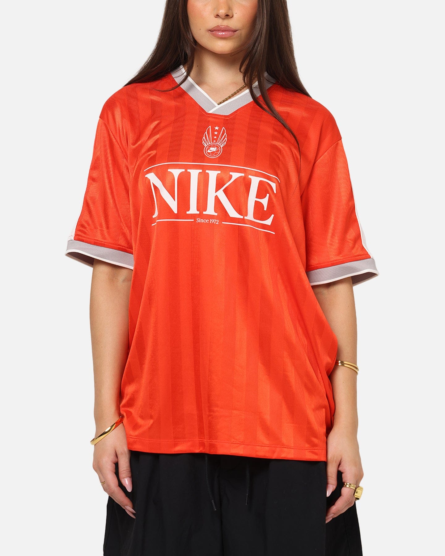 Nike Women's Sportswear V - Neck Jersey T - Shirt Picante Red/Sail