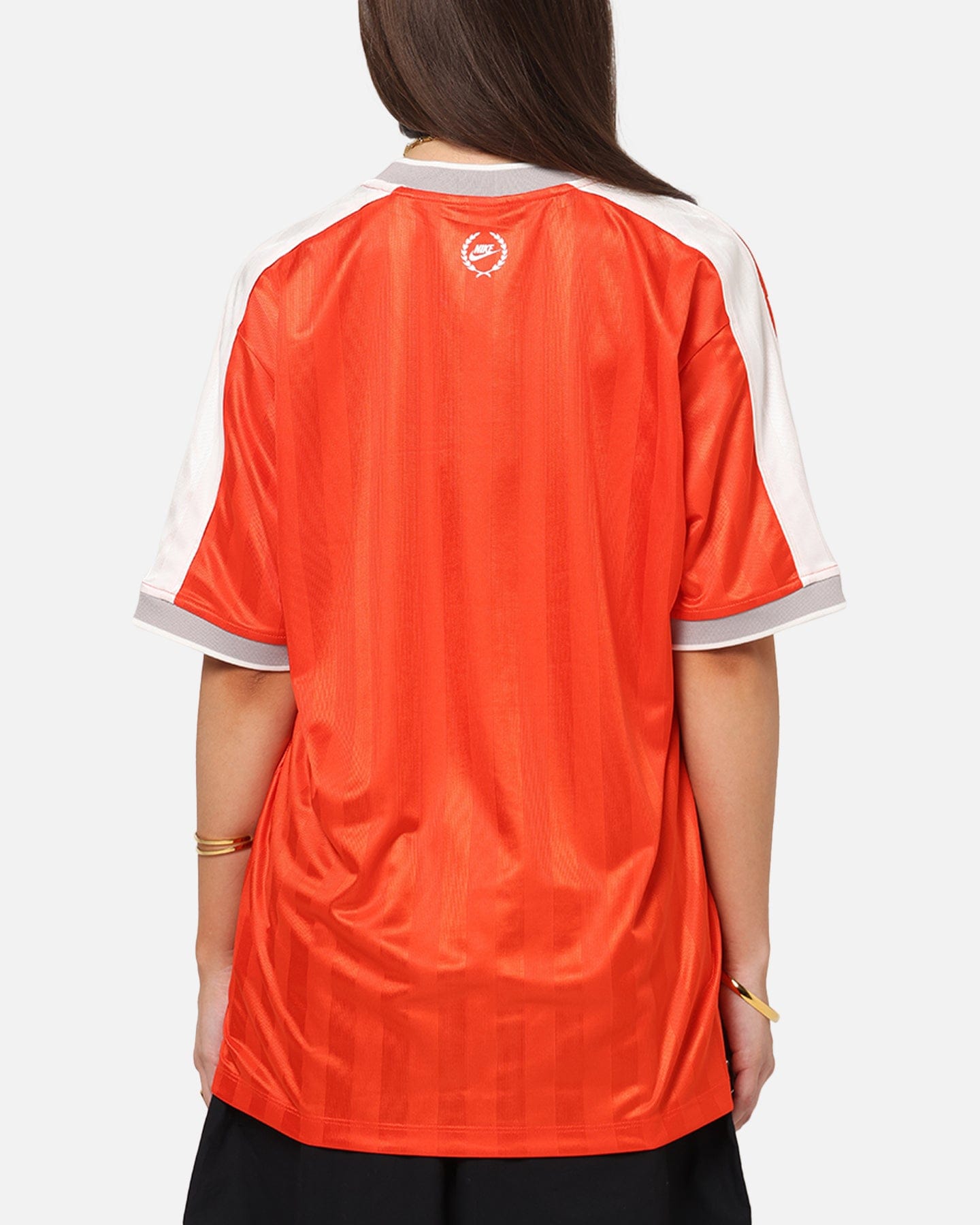 Nike Women's Sportswear V - Neck Jersey T - Shirt Picante Red/Sail