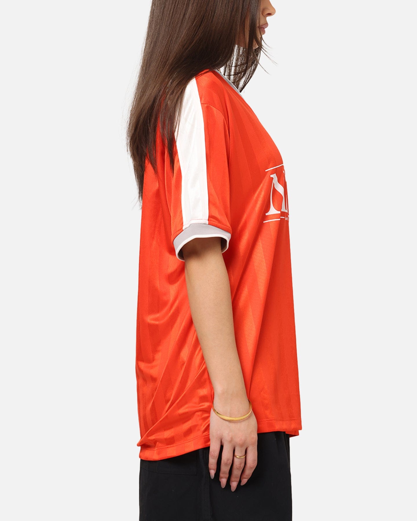 Nike Women's Sportswear V - Neck Jersey T - Shirt Picante Red/Sail