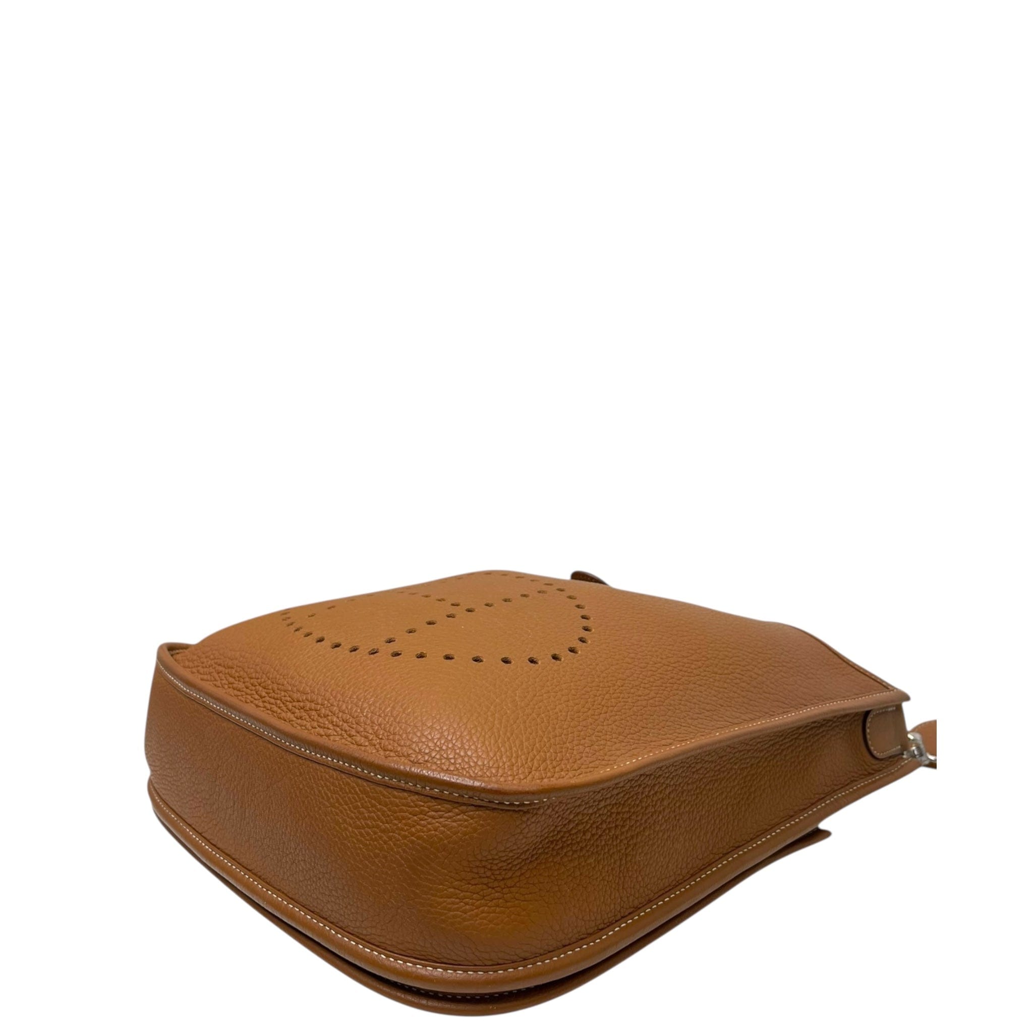 Hermes Evelyne 29 Tan Silver Hardware Bag