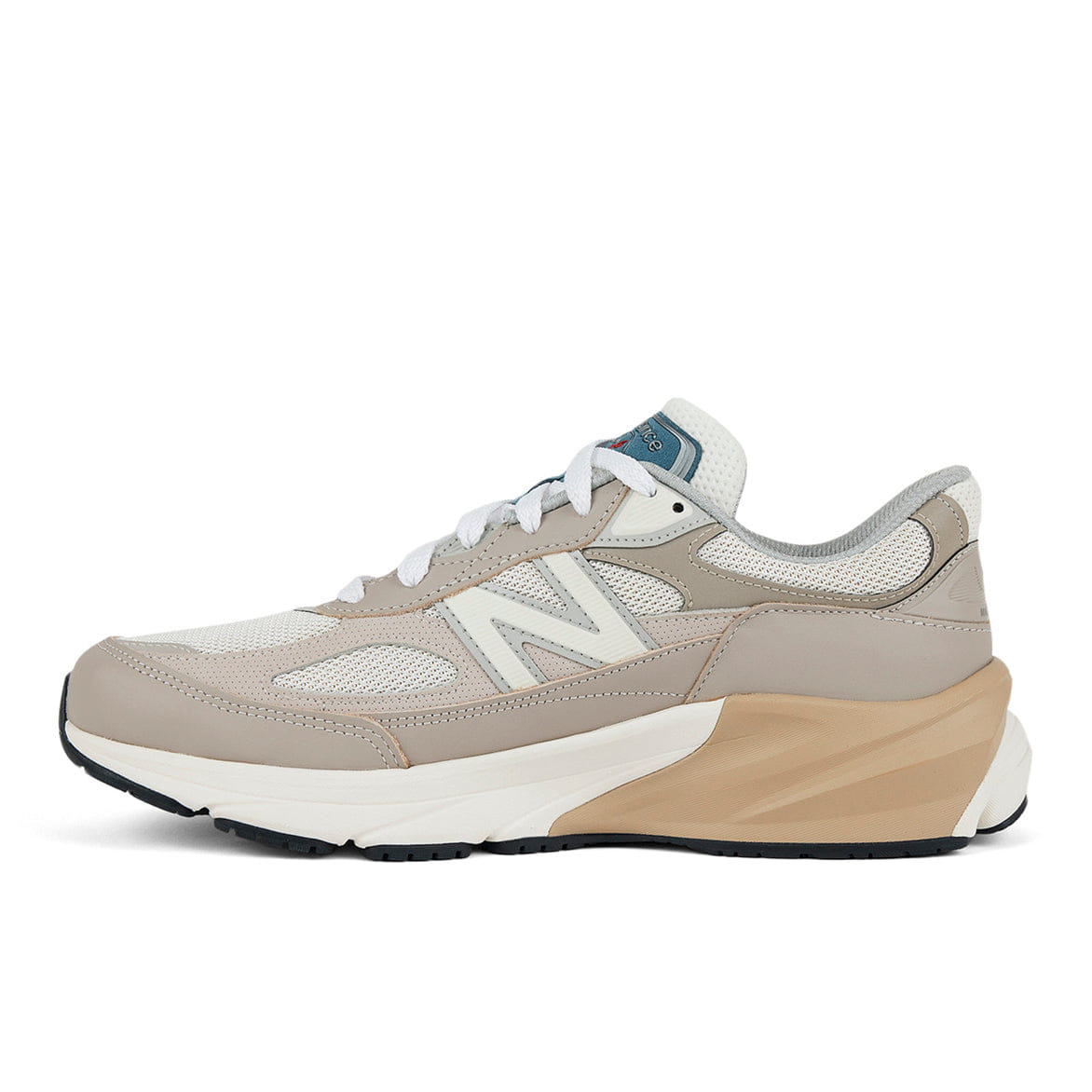 New Balance 990V6 MADE IN USA LIGHT MUSHROOM / MOONROCK