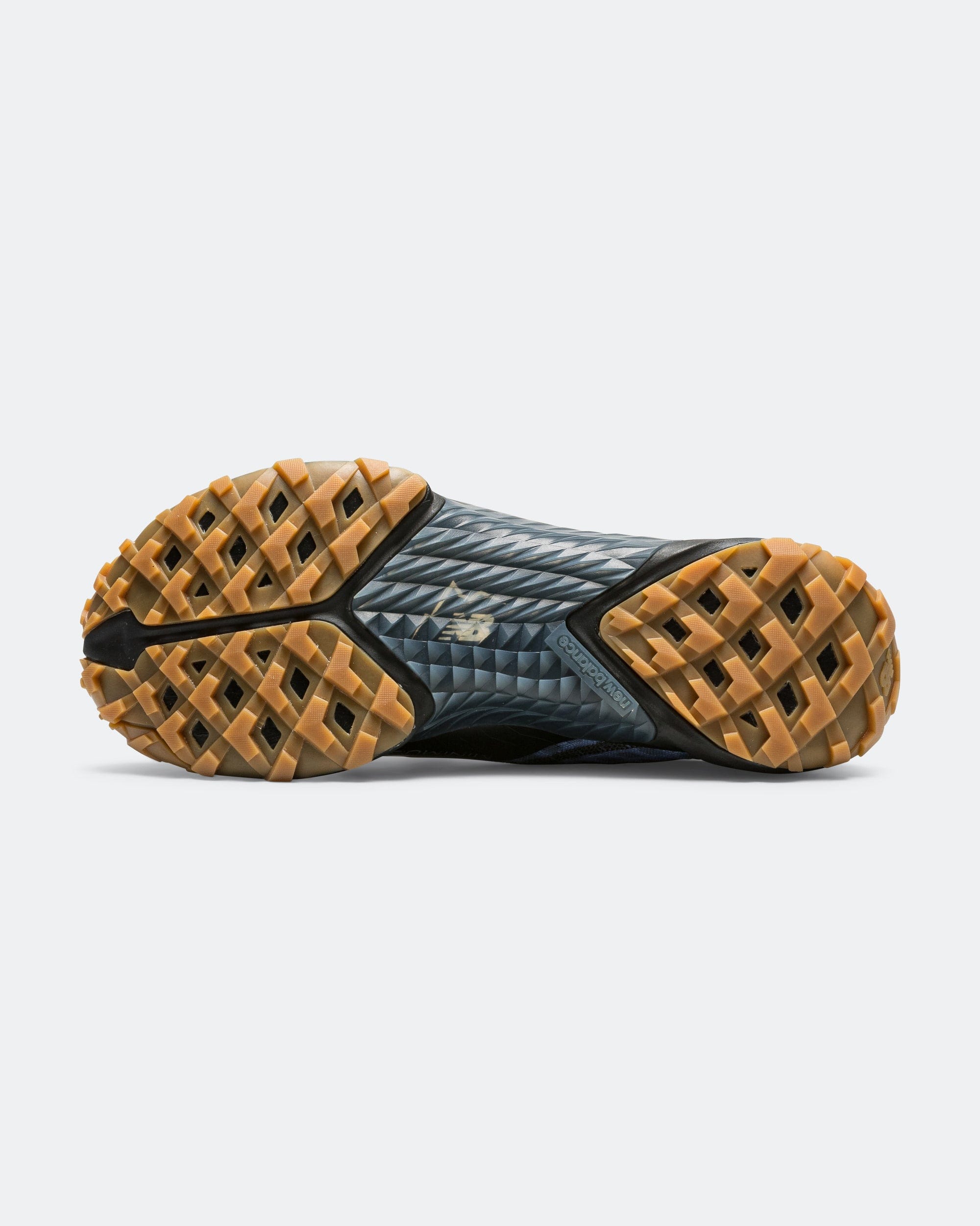 New Balance MTM10LCL x CAYL