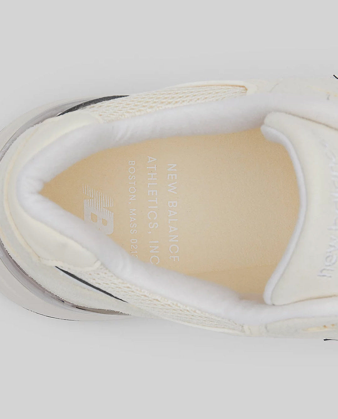 New Balance - 992MC Shoe - Calcium/Raw Cashew