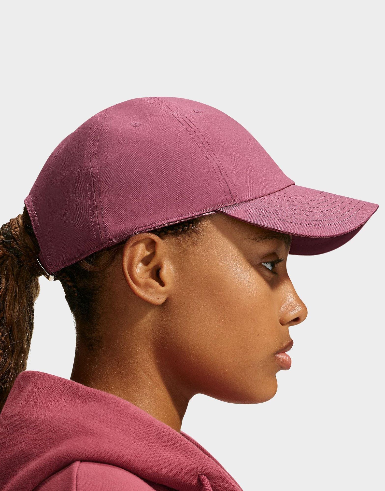 Nike Dri - FIT Club Unstructured Metal Swoosh Cap