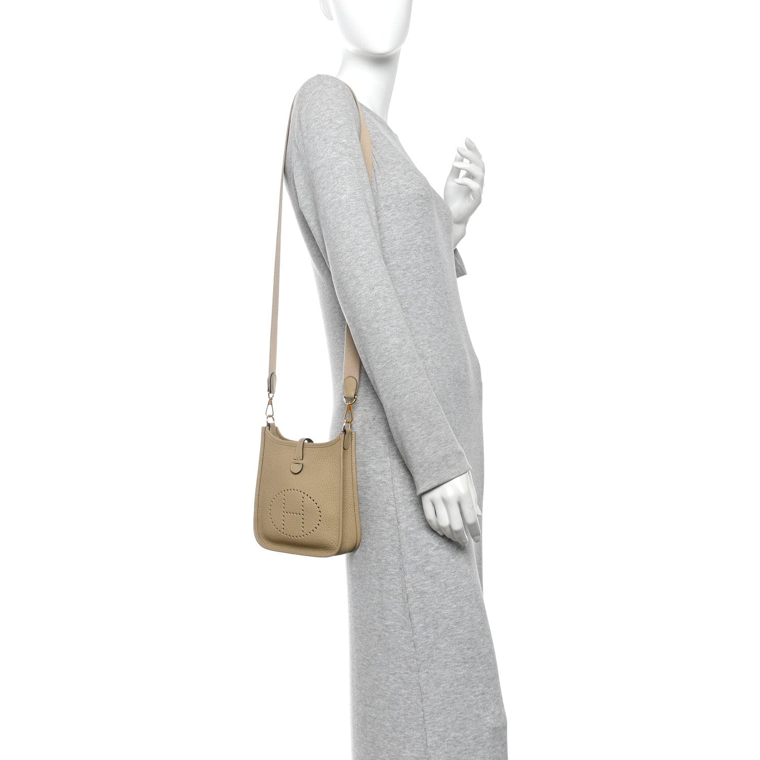 Hermes Taurillon Clemence Evelyne TPM Beige Marfa