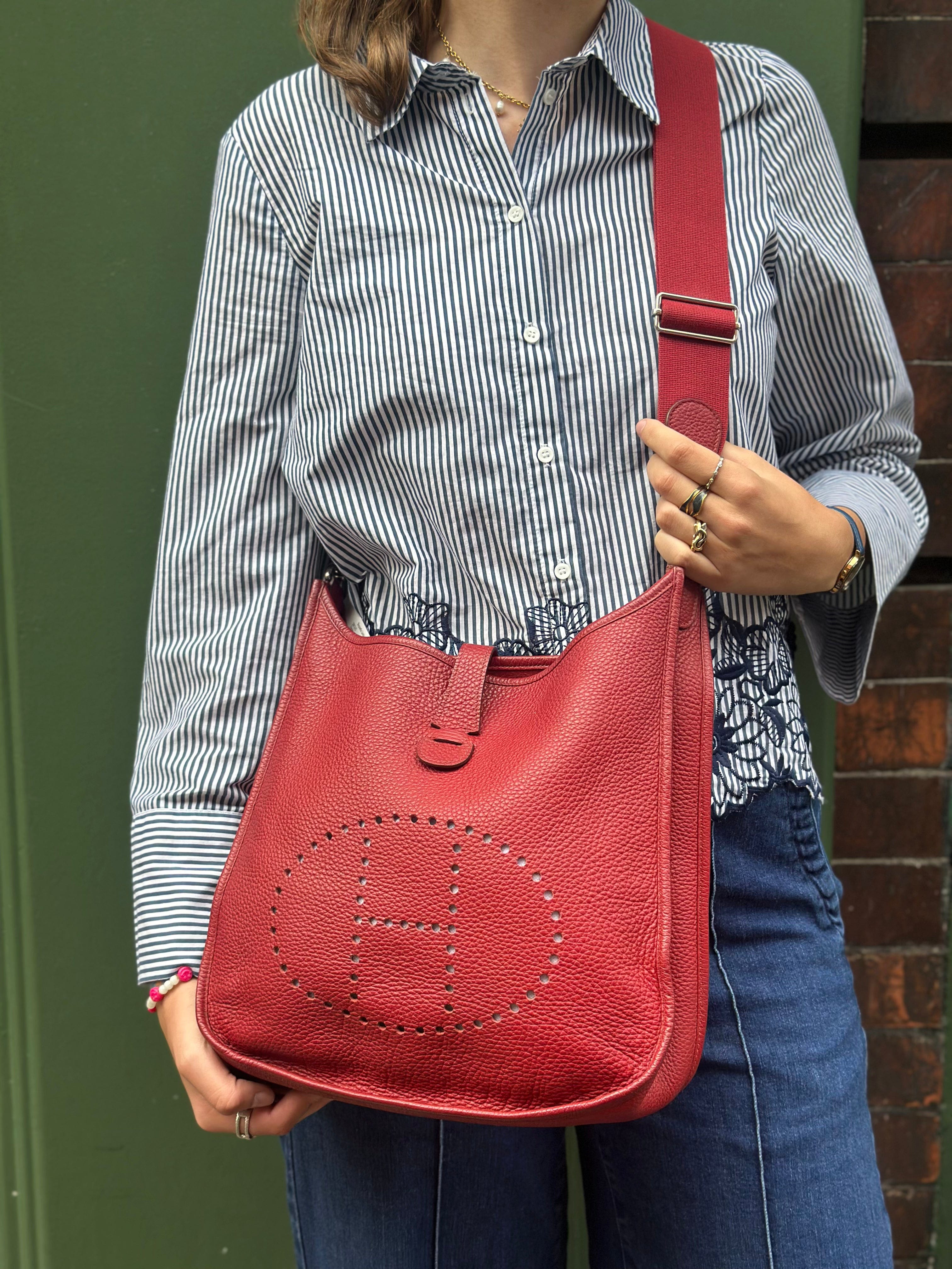 Hermès Red Clemence Leather Evelyne 29