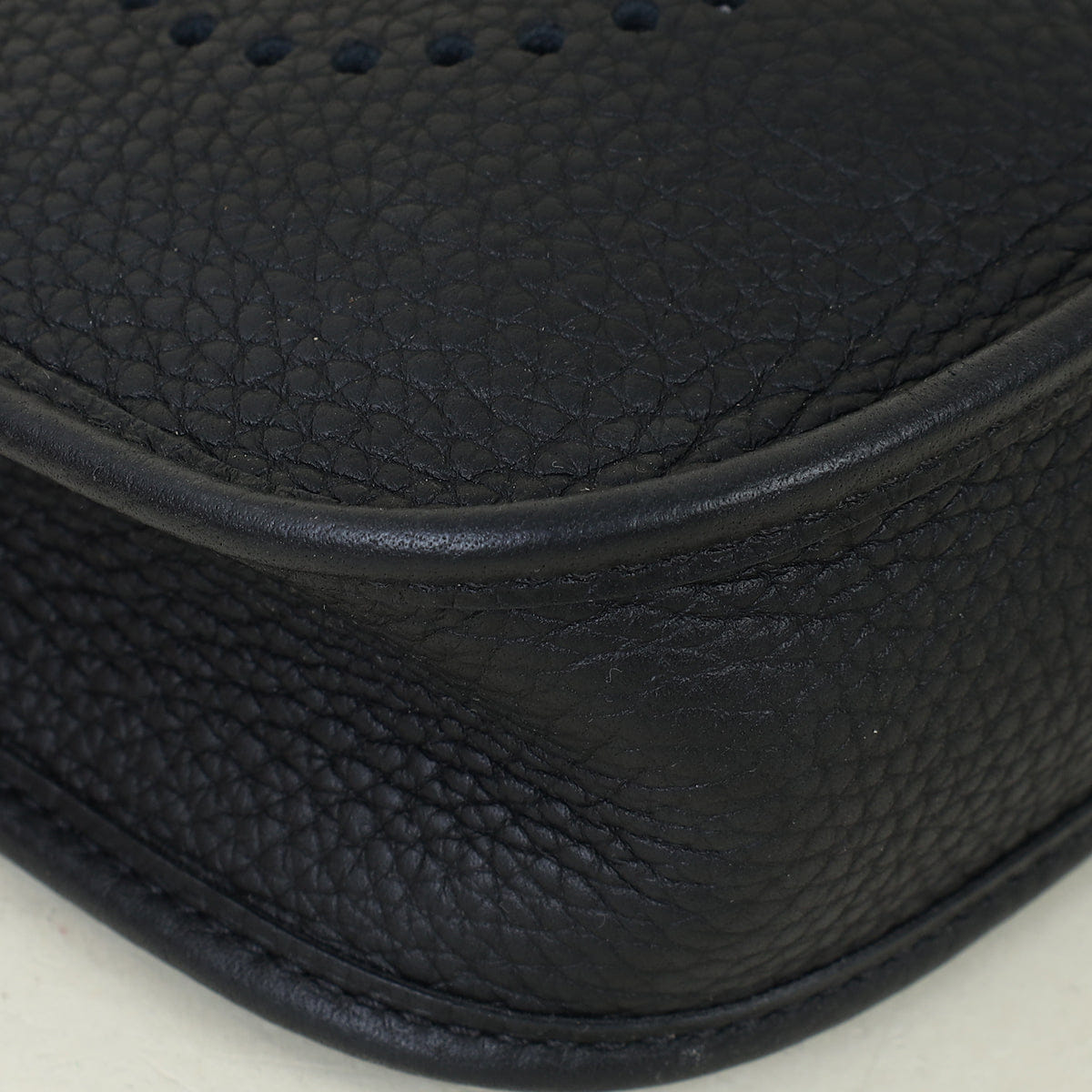 Hermes Noir Evelyne 16 TPM Bag