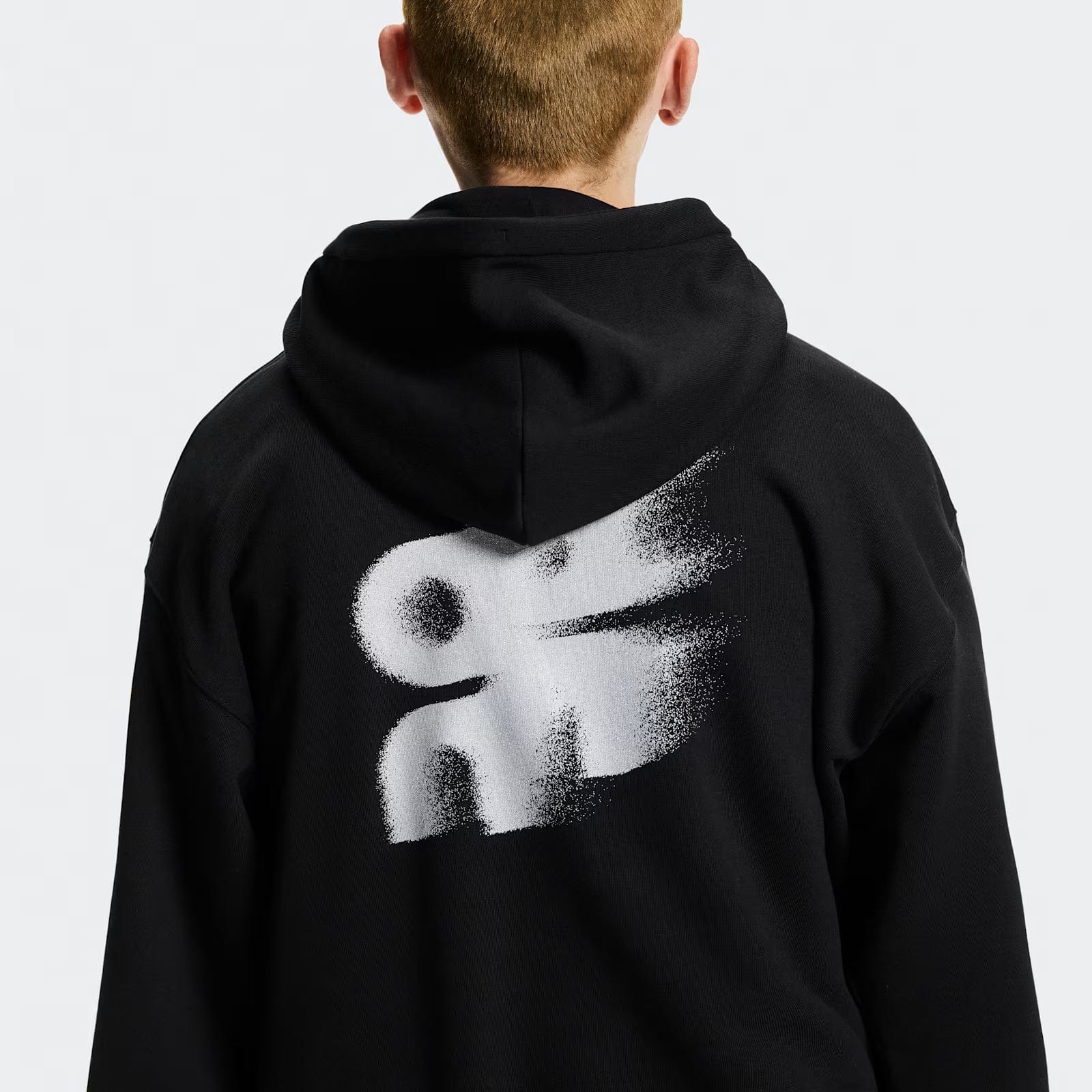 On Running On Club Hoodie Avant Black