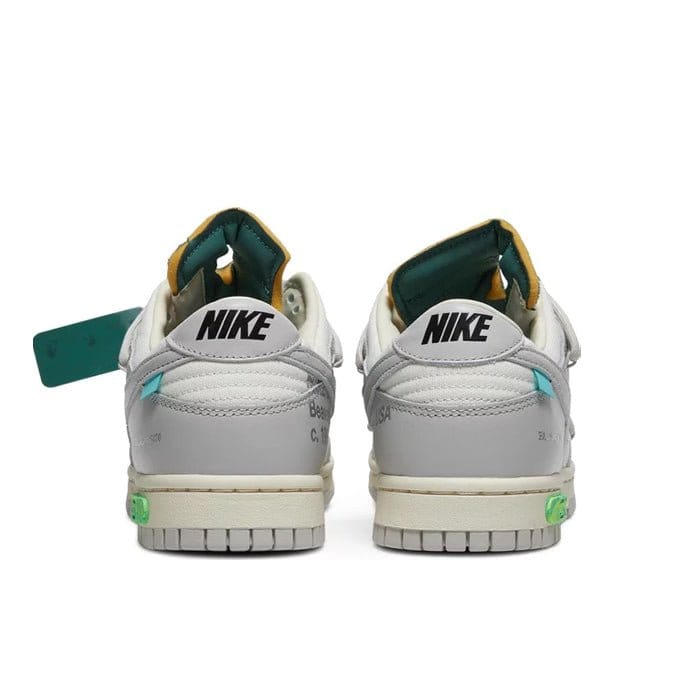 Off - White x Dunk Low Lot 42 of 50