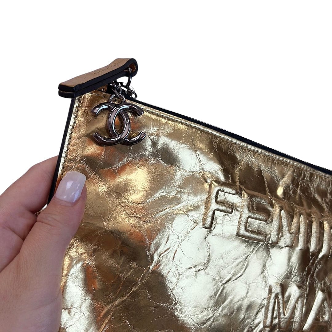 Chanel Large Gold O Case SKC1294