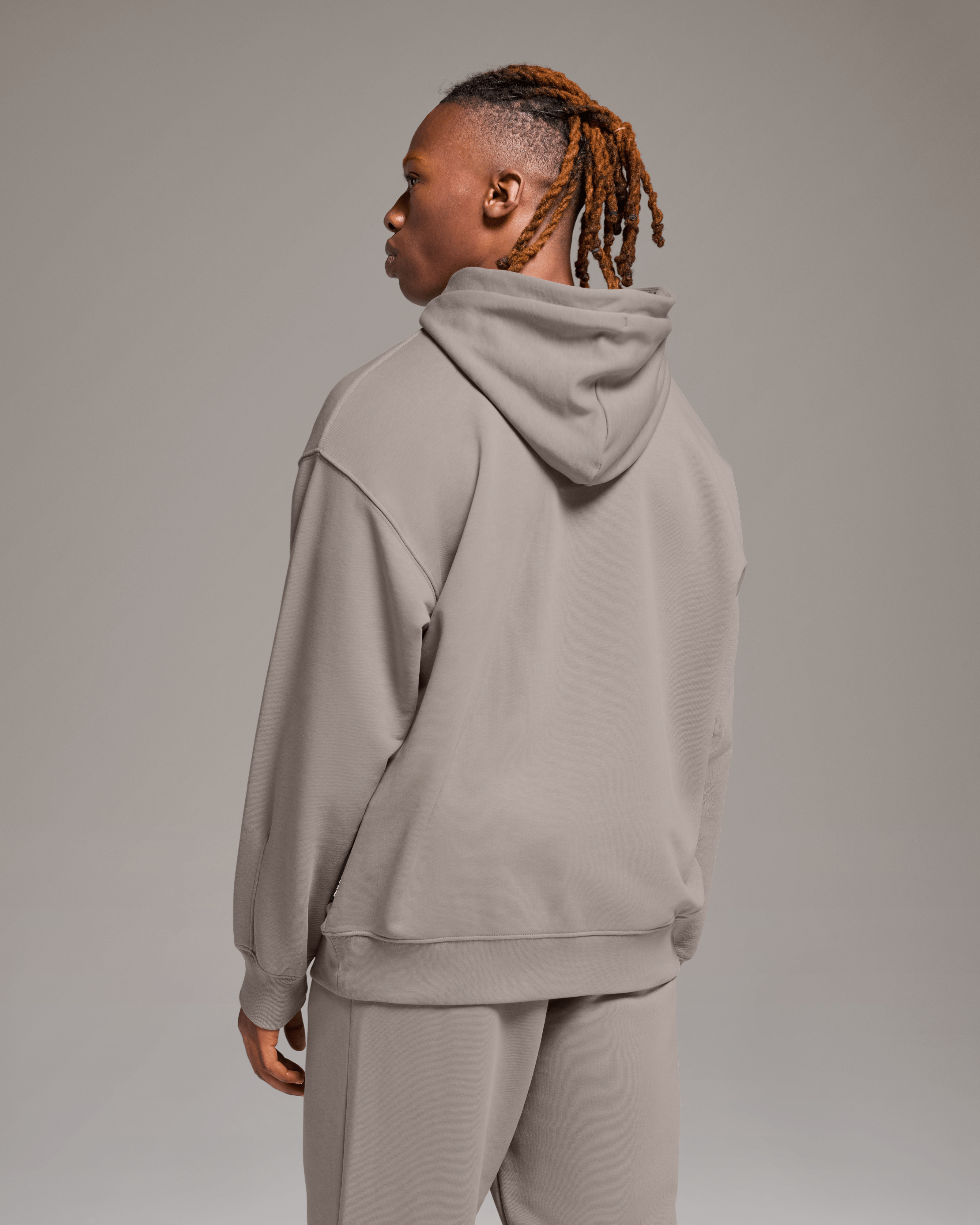 On Running On Club Hoodie Cinder