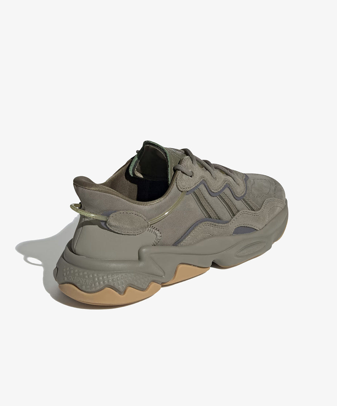 Adidas Originals | OZWEEGO { TRACE CARGO/NIGHT CARGO/ RAW KHAKI