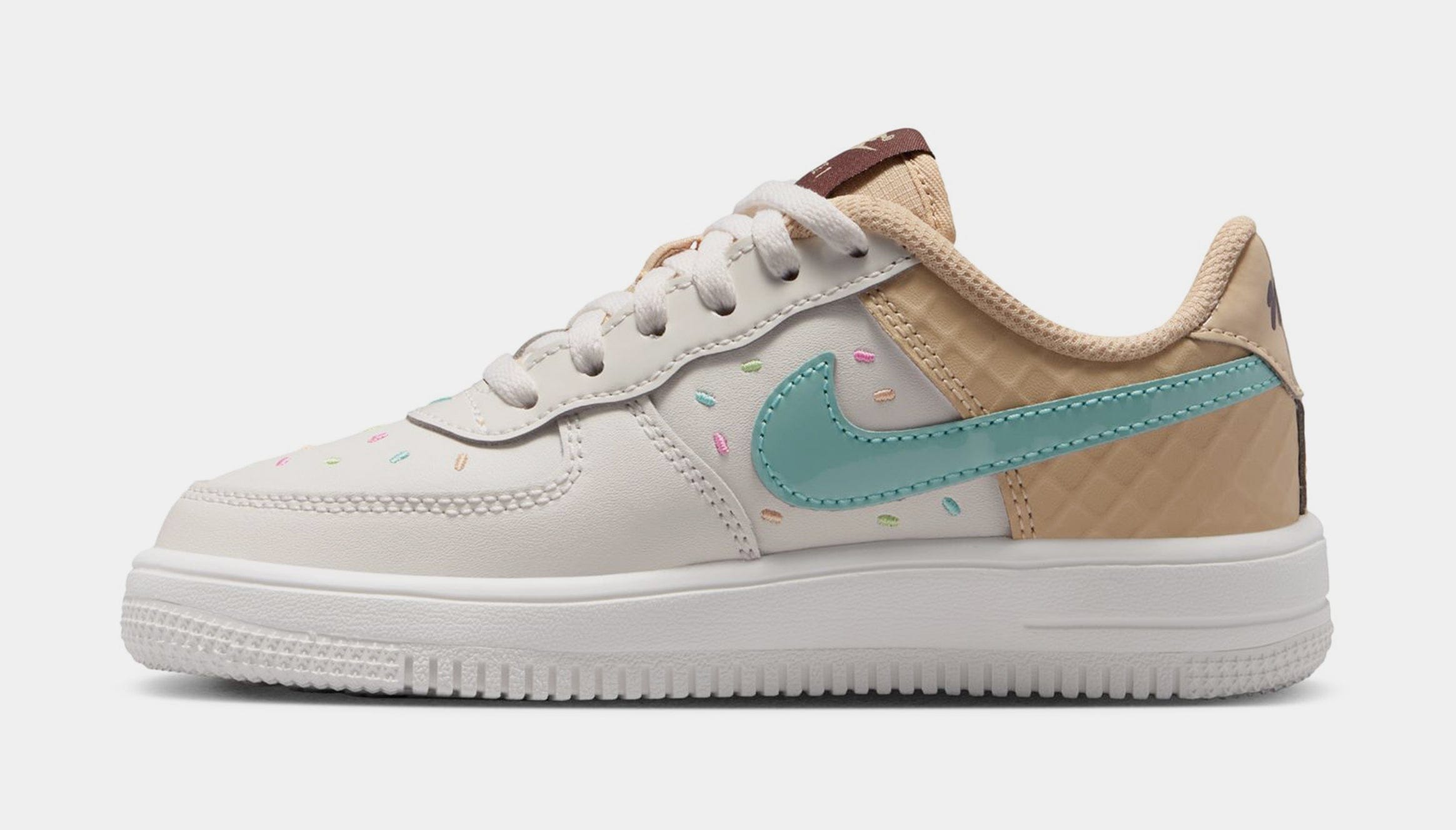 Nike Force 1 Low Preschool Lifestyle Shoes (Sail/Sesame/Bleached Turquoise/Multi - Color)