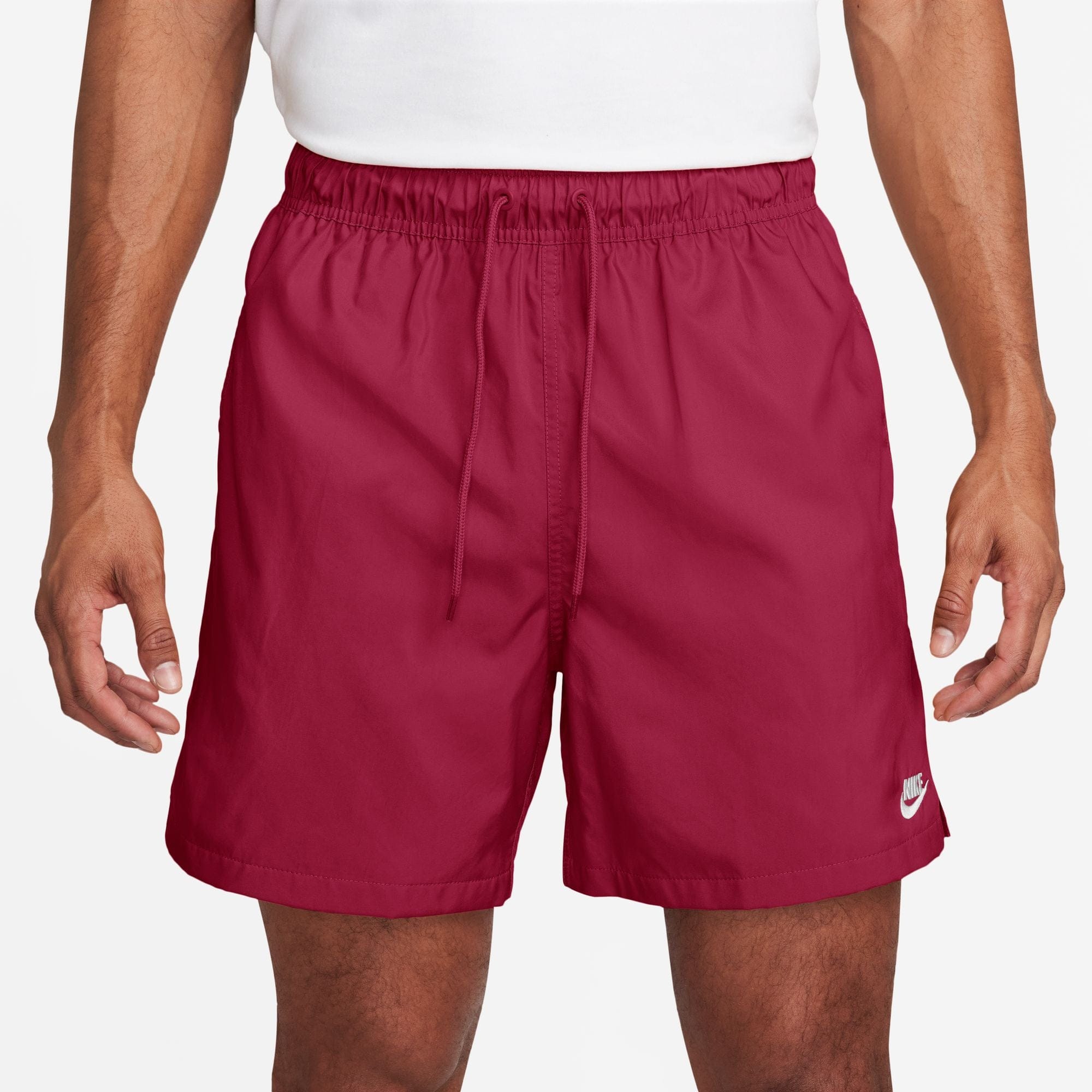 Nike Club Woven Short Team Red