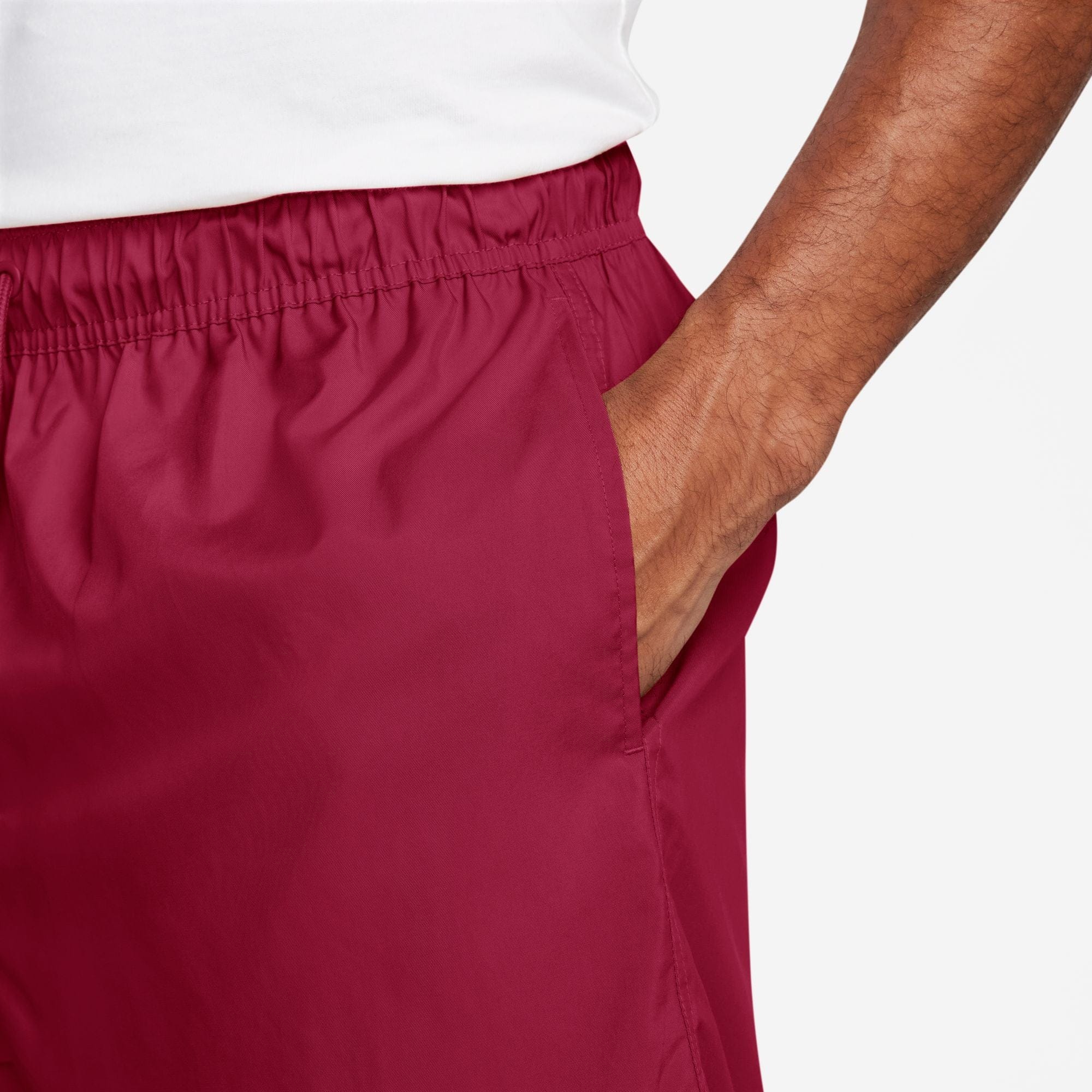 Nike Club Woven Short Team Red