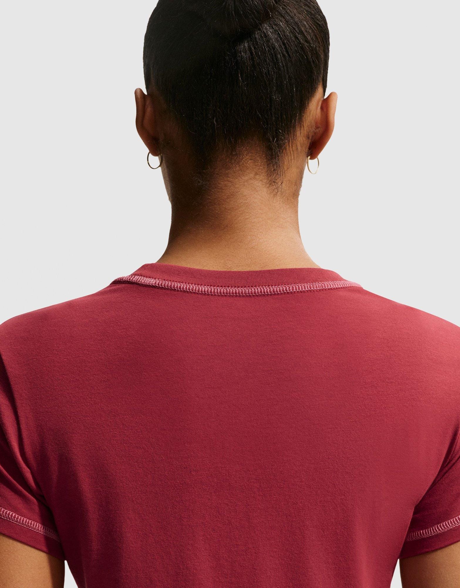 Nike Sportswear Chill Knit Cropped T - Shirt