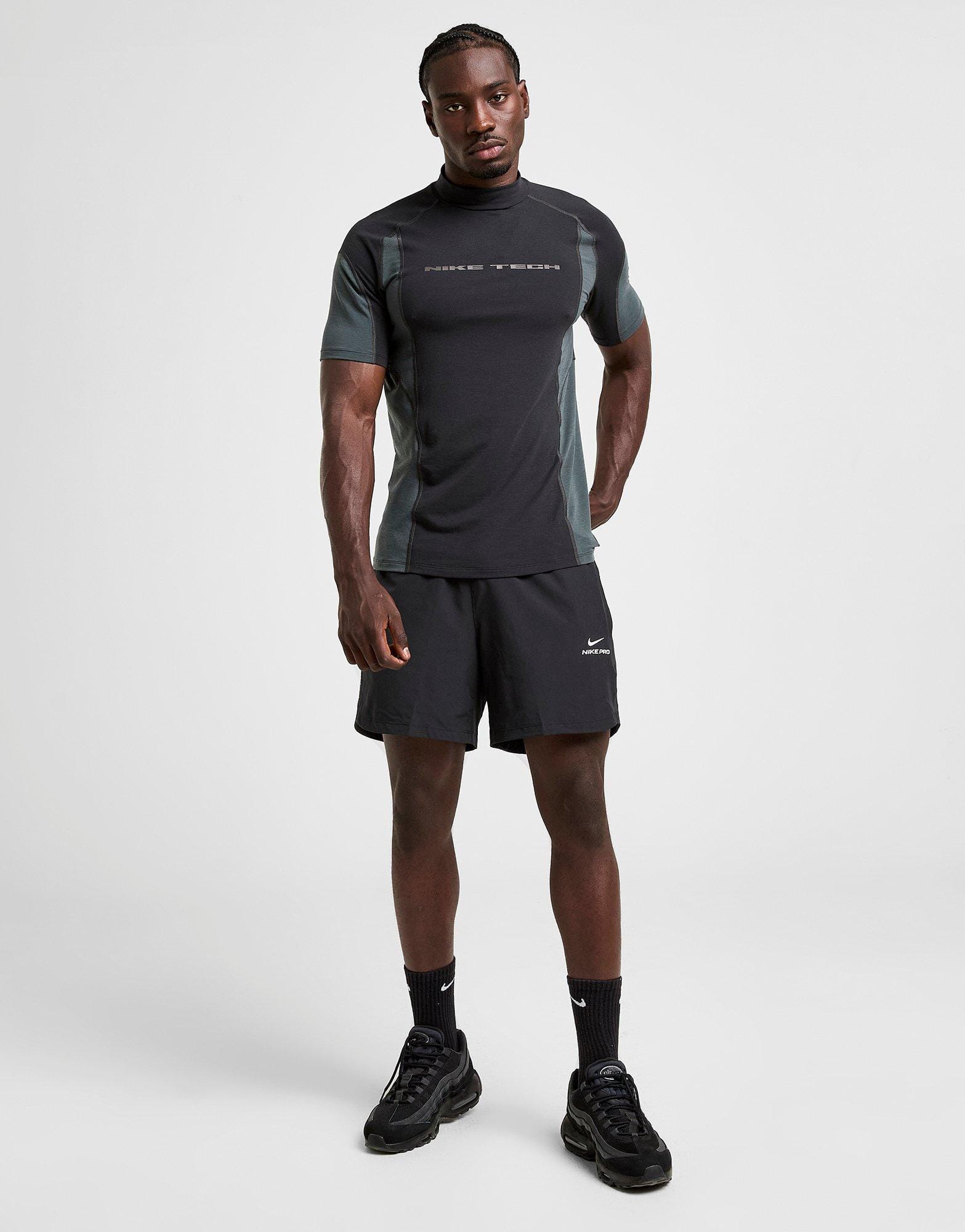 Nike Tech Baselayer T - Shirt