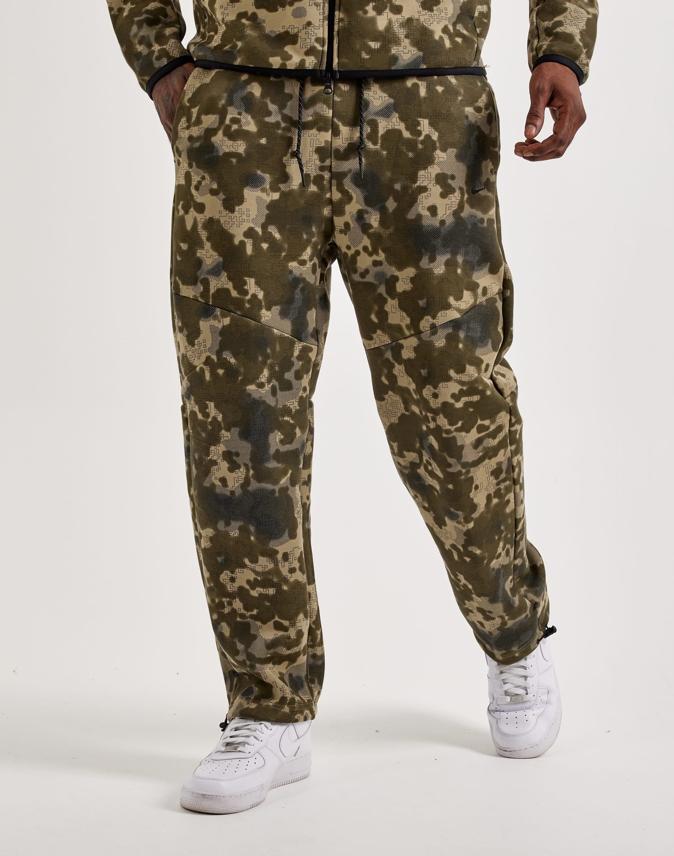 Nike Tech Fleece Open - Hem Pants