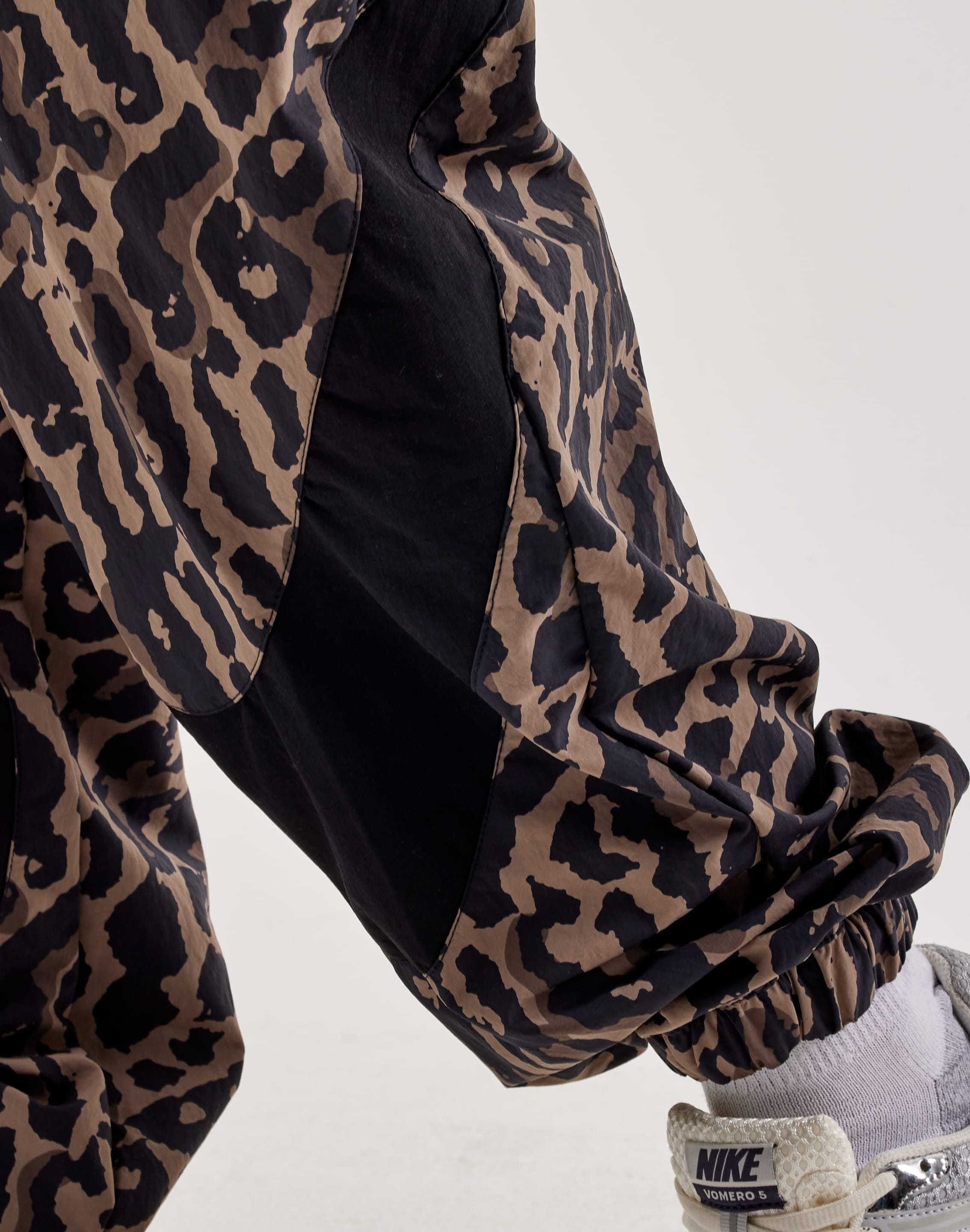 Nike Woven Hybrid Pants