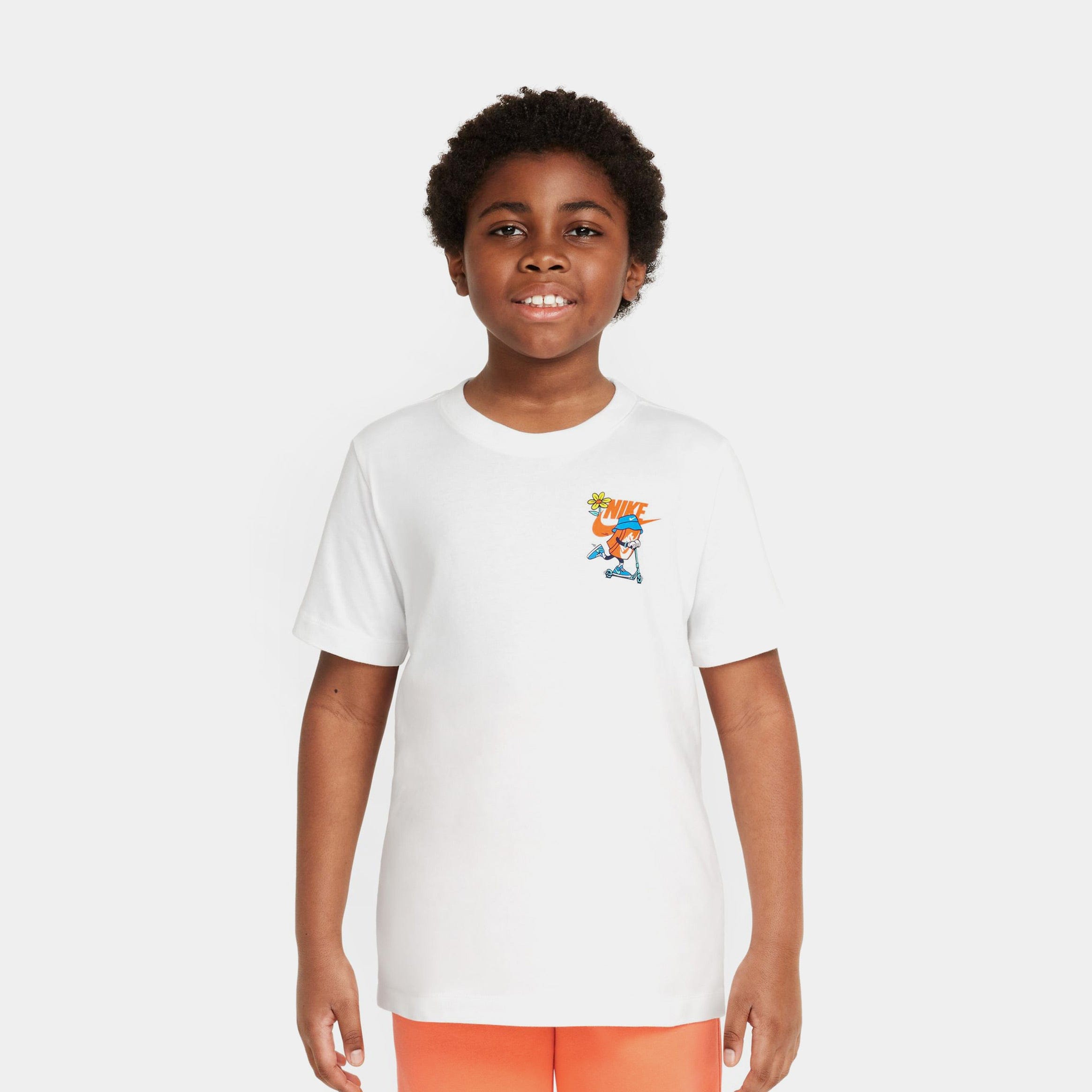 Nike NSW Boxy Scooter T-Shirt Grade School Short Sleeve Shirt (White)