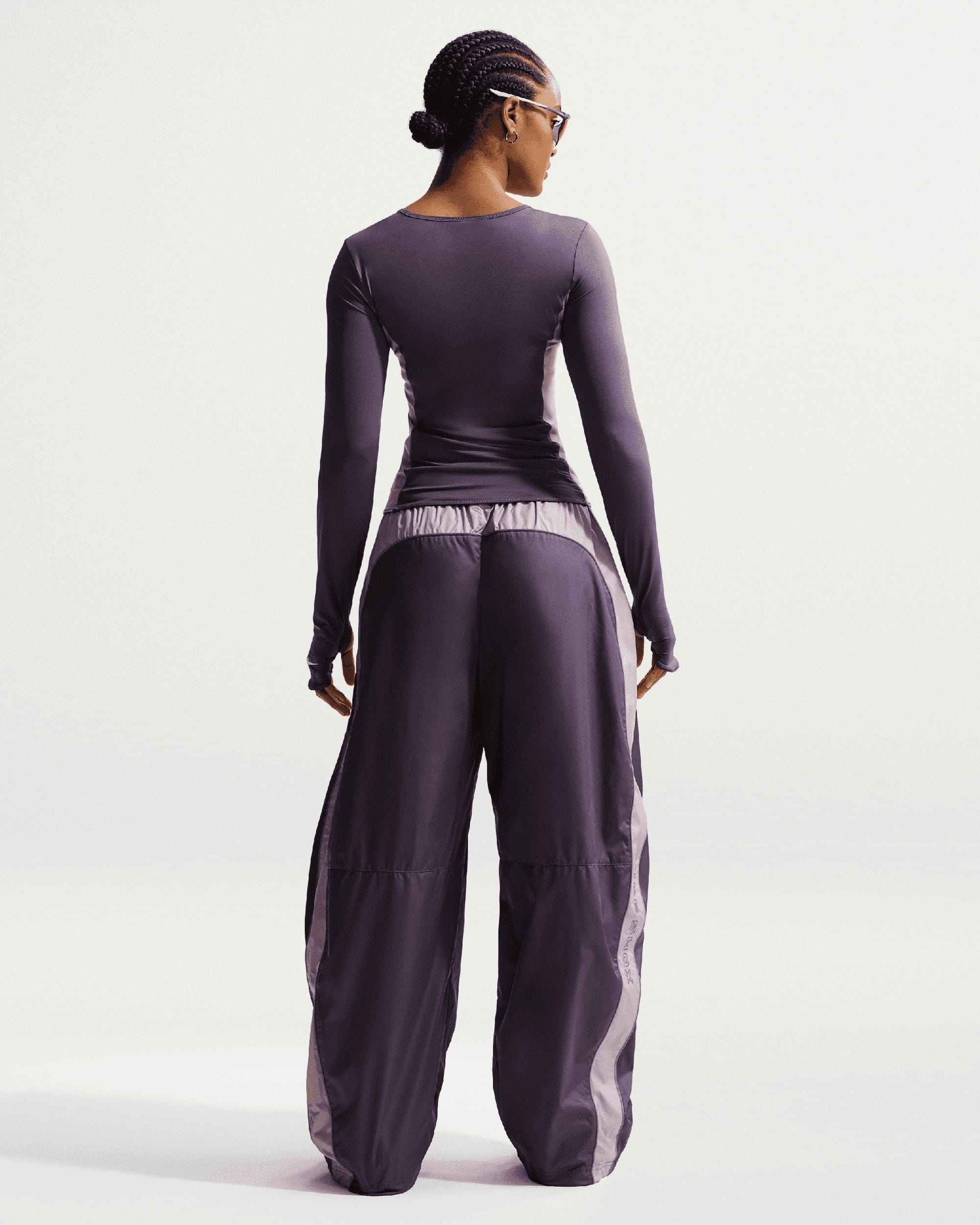 Nike Pantalones de chandal Relaxed Nike Sportswear Shox para mujer
