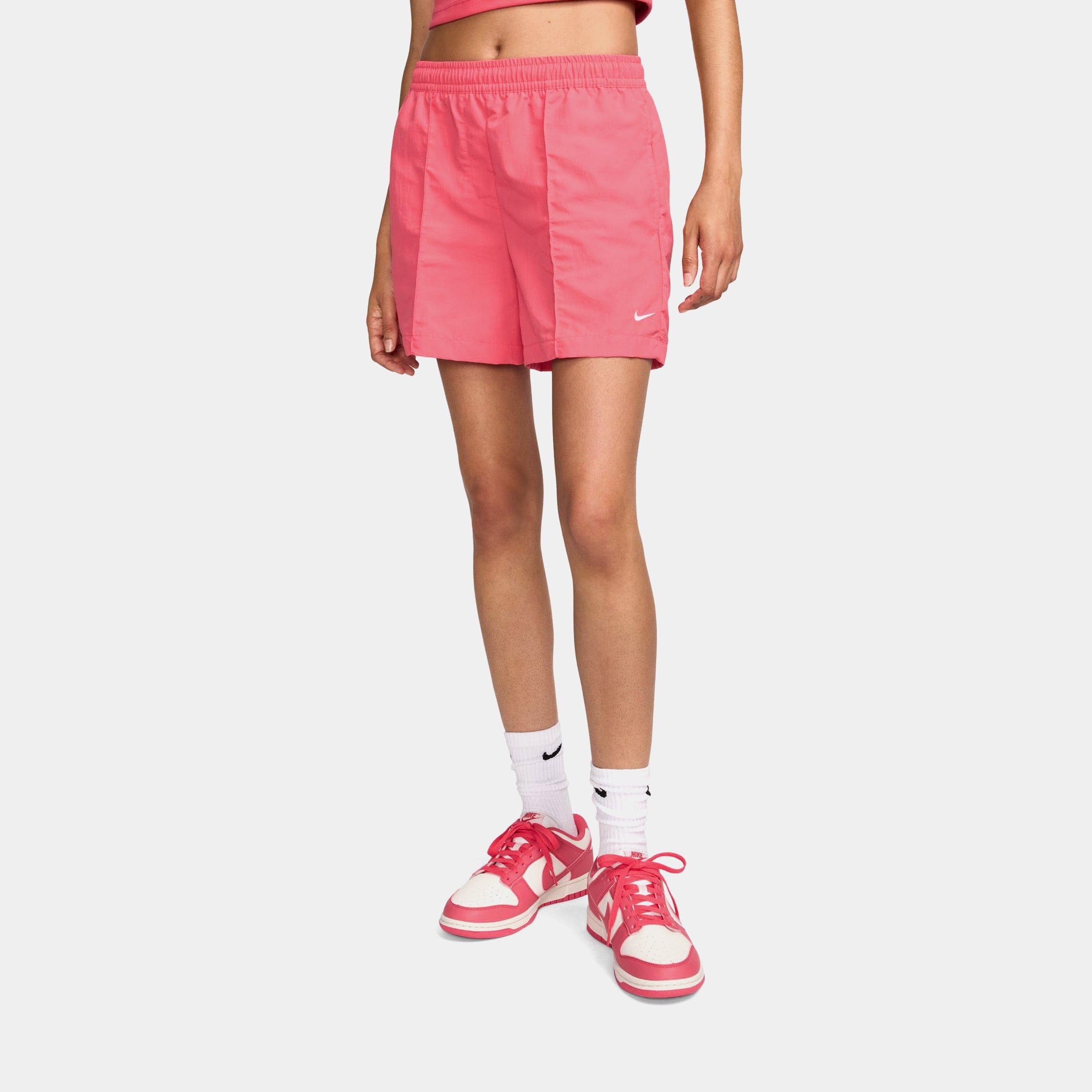Nike NSW Mid Rise Woven Womens Shorts (Pink)