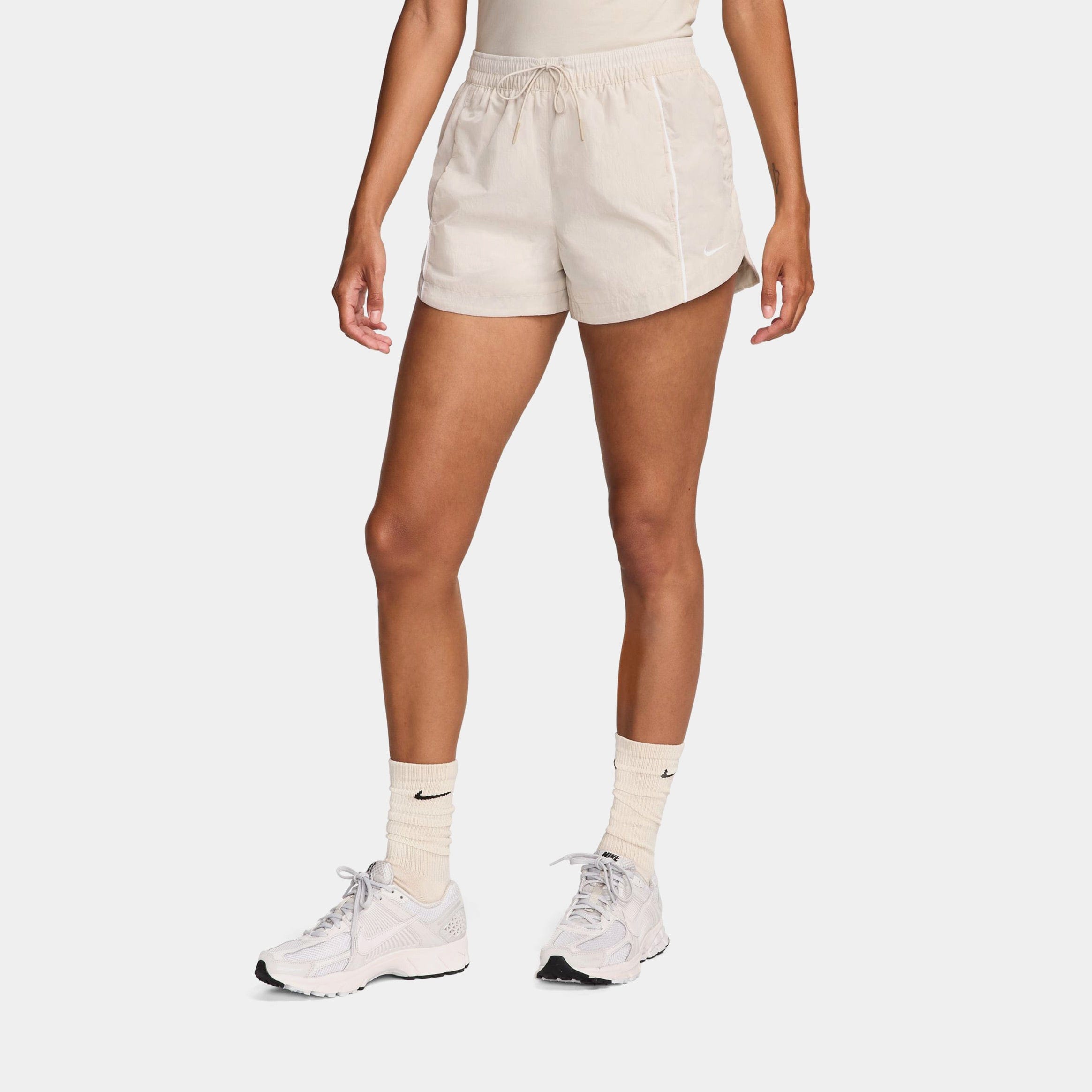 Nike Windrunner Mid - Rise 2" Woven Womens Shorts (Beige/White)