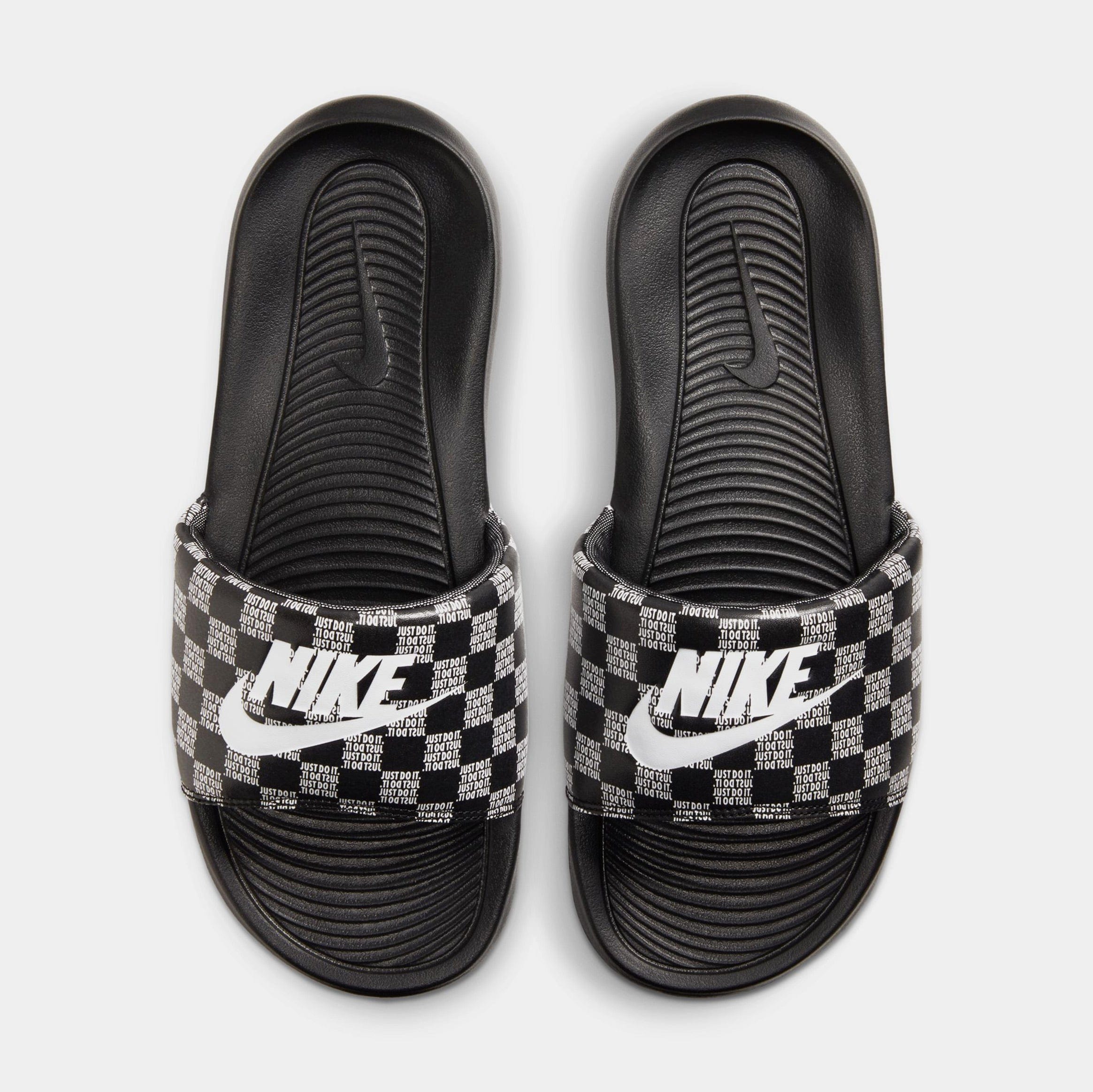 Nike Victori One Printed Slides Mens Sandals (Black/White)