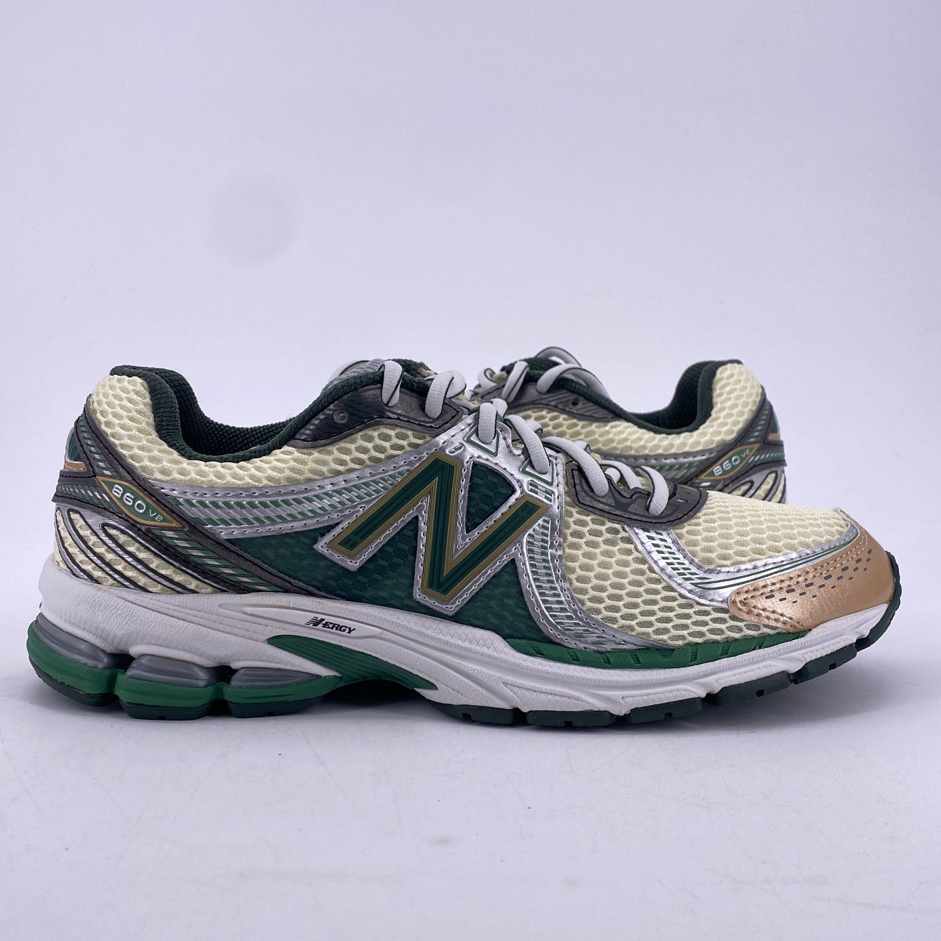 New Balance 860v2 Ald Green 2023 New Size 8.5