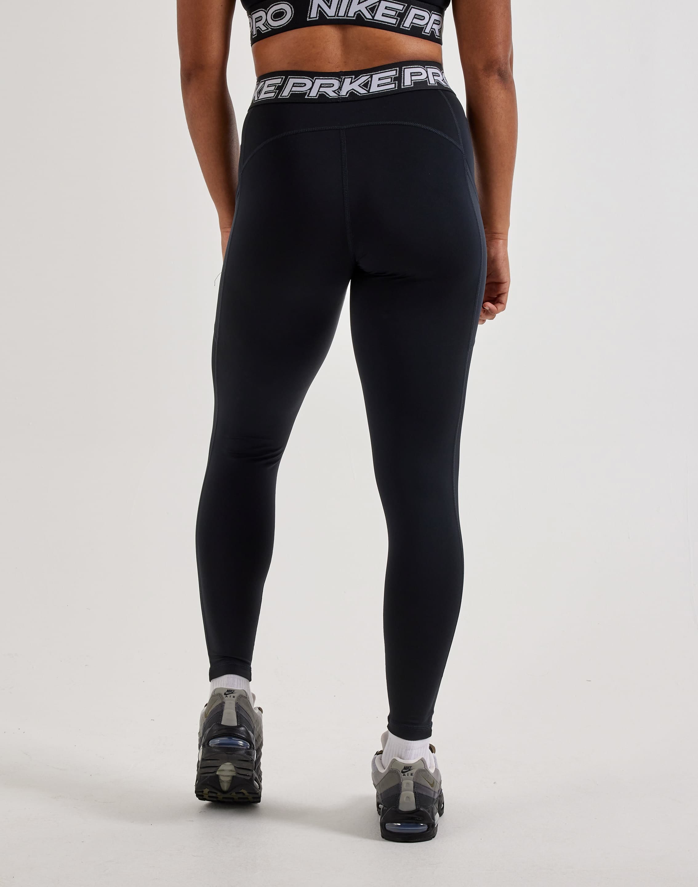 Nike Pro Mid - Rise 7/8 Leggings