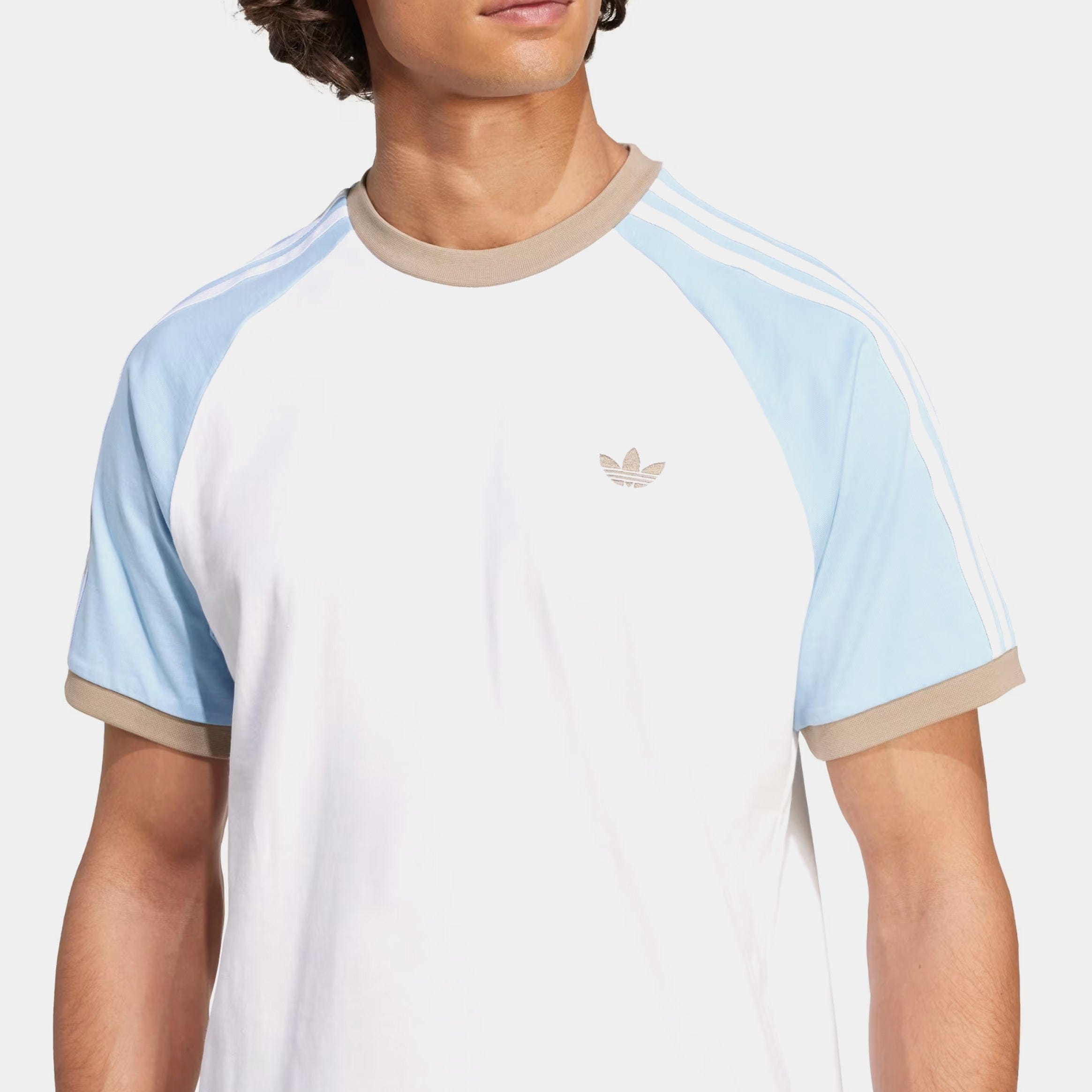 adidas Original Cali 3 Stripes Mens Short Sleeve Shirt (White/Clear Sky/Blanch Cargo)