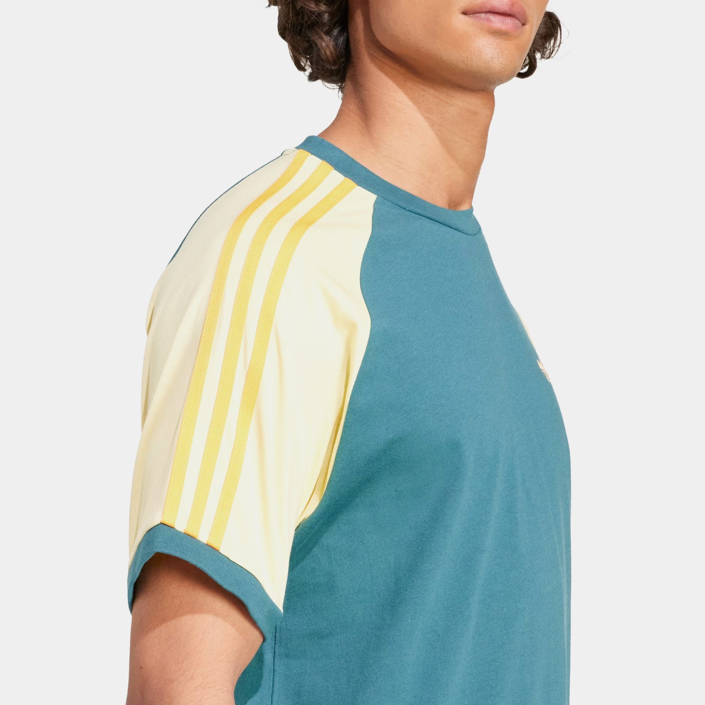 adidas Original Cali 3 Stripes Mens Short Sleeve Shirt (Tech Green/Almost Yellow/Hazy Orange)