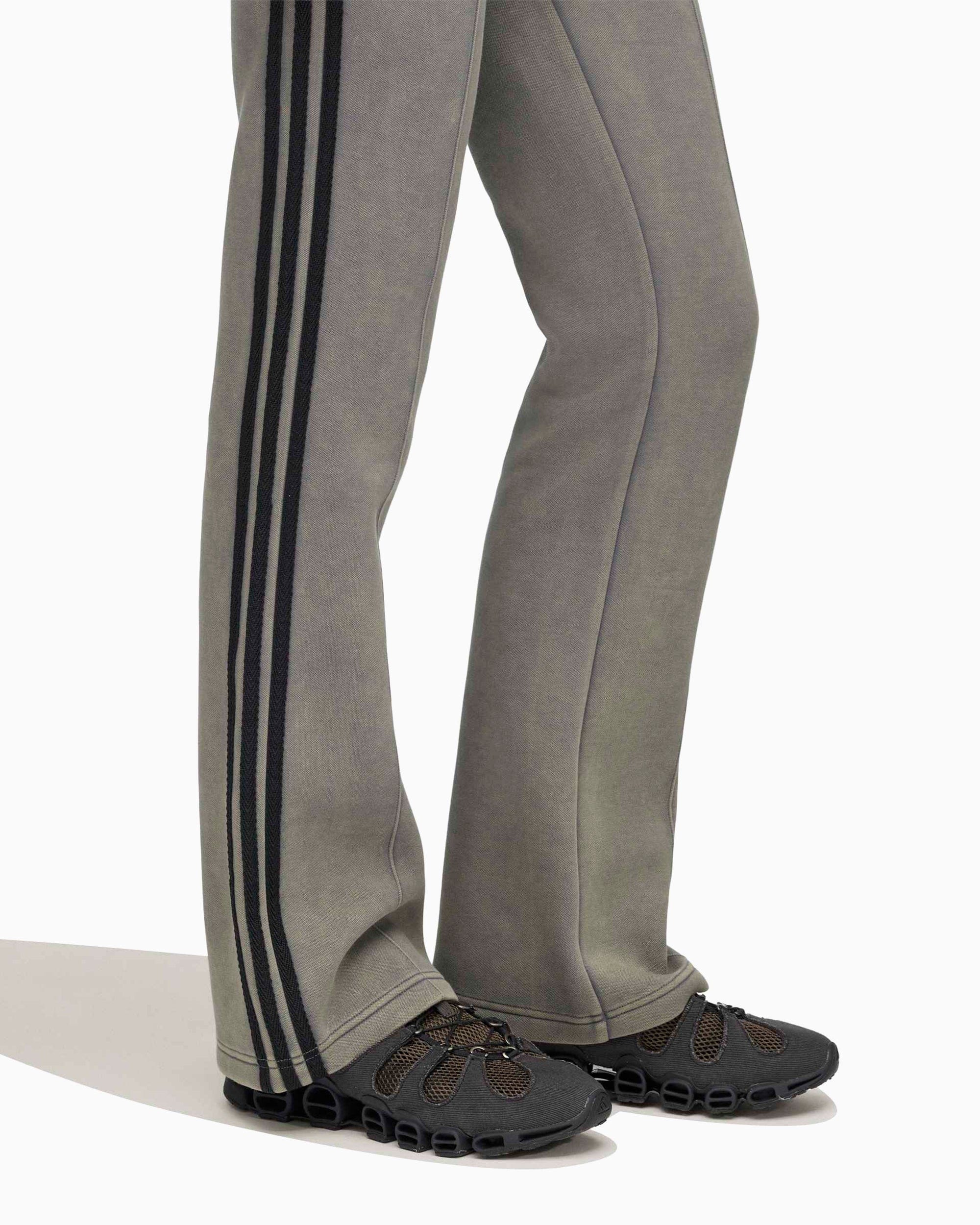 adidas Pantalones de chandal Slim adidas Originals x AVAVAV para mujer