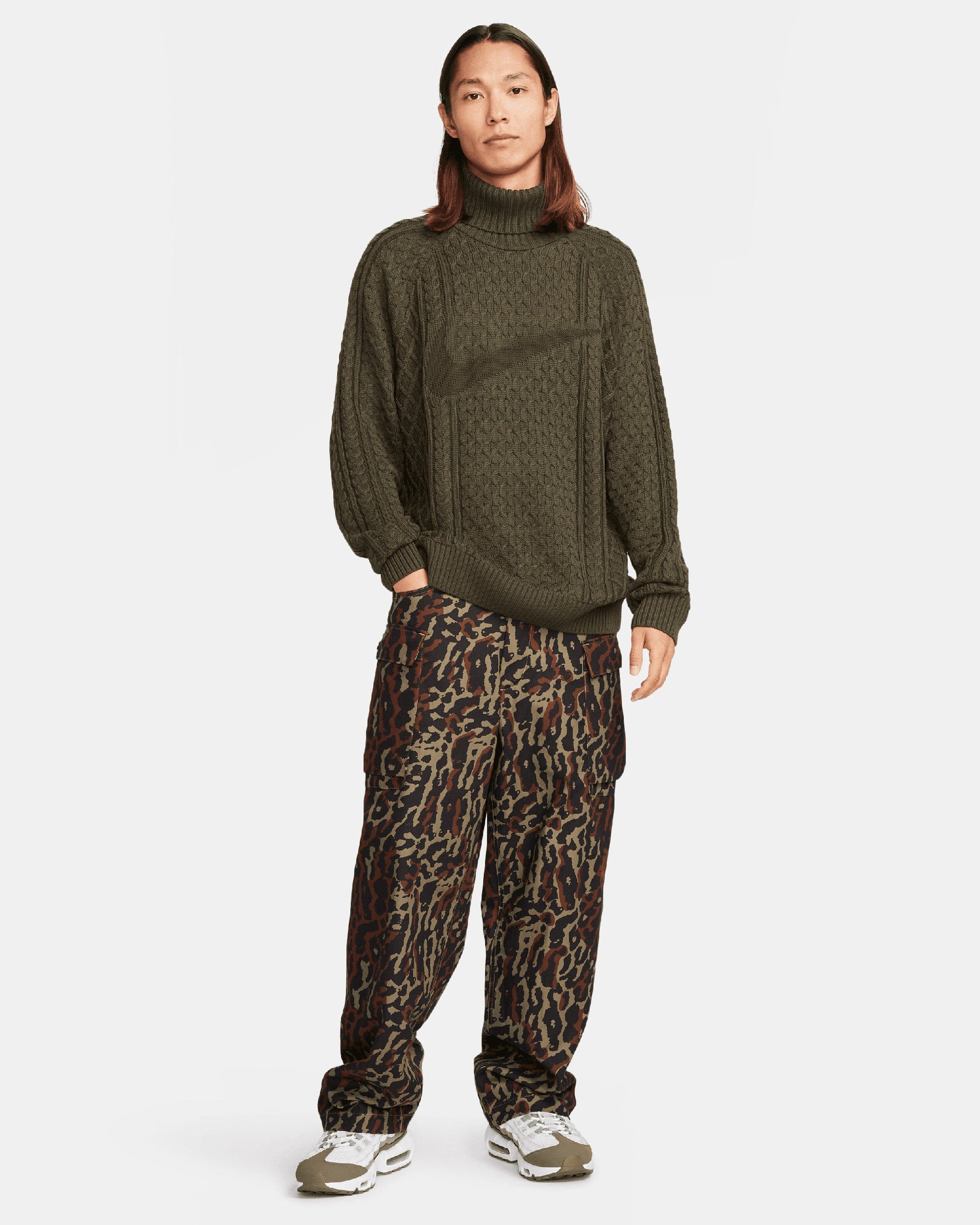 Nike Jersey Nike Life Men's Turtleneck Cable Knit Sweater para hombre