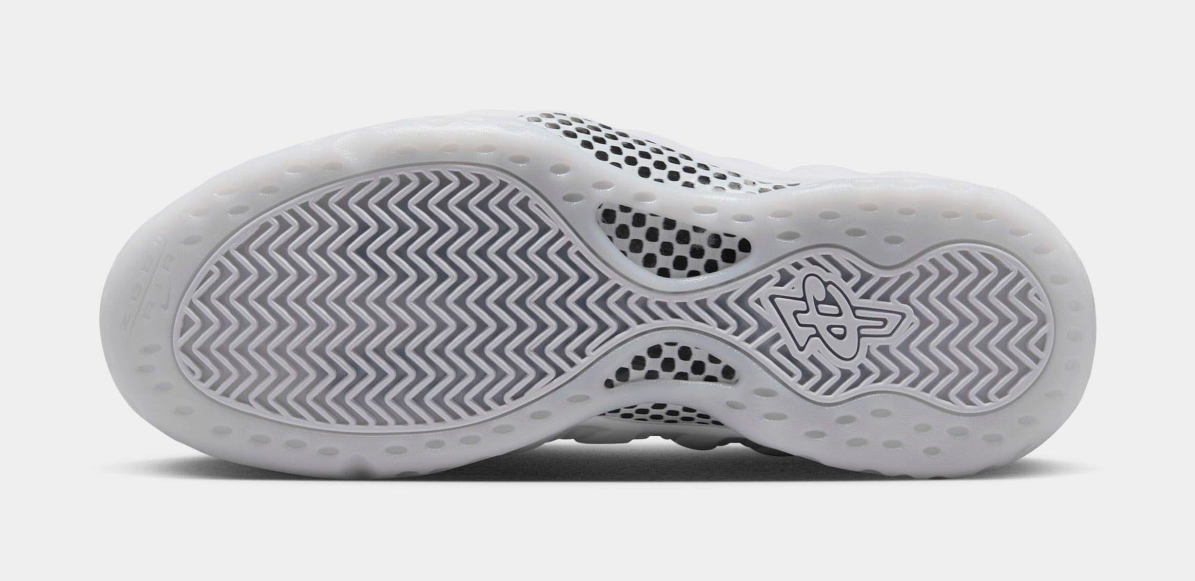 Nike Air Foamposite One Mens Lifestyle Shoes (White/White/White)