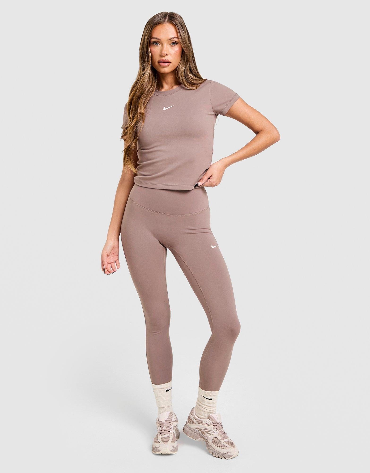 Nike Slim Cropped T - Shirt