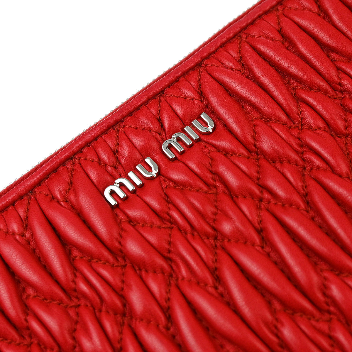 Miu Miu 2000 - 2010 Red Lambskin Matelasse Shoulder Bag